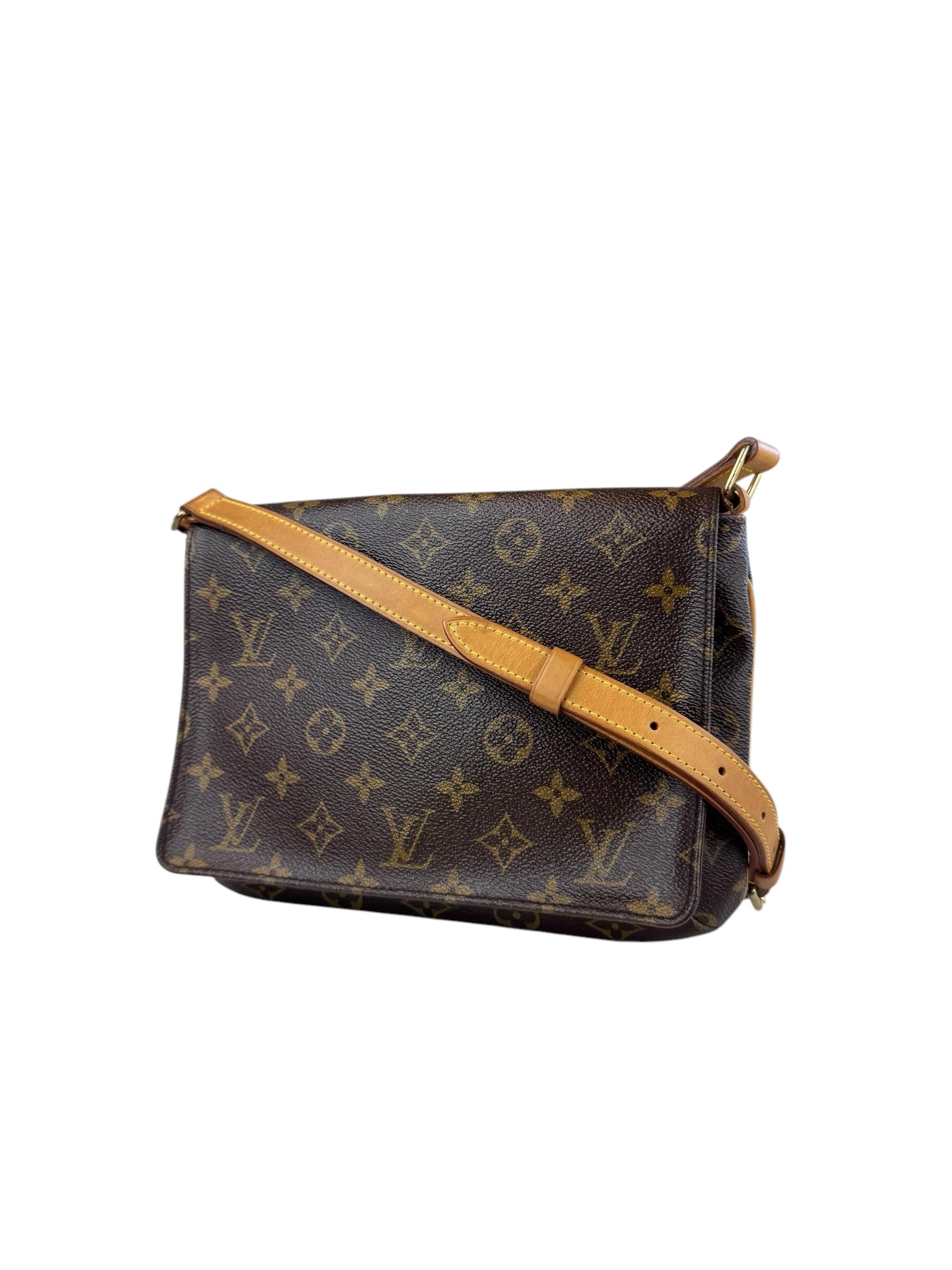 LOUIS VUITTON MONOGRAM MESSENGER BAG