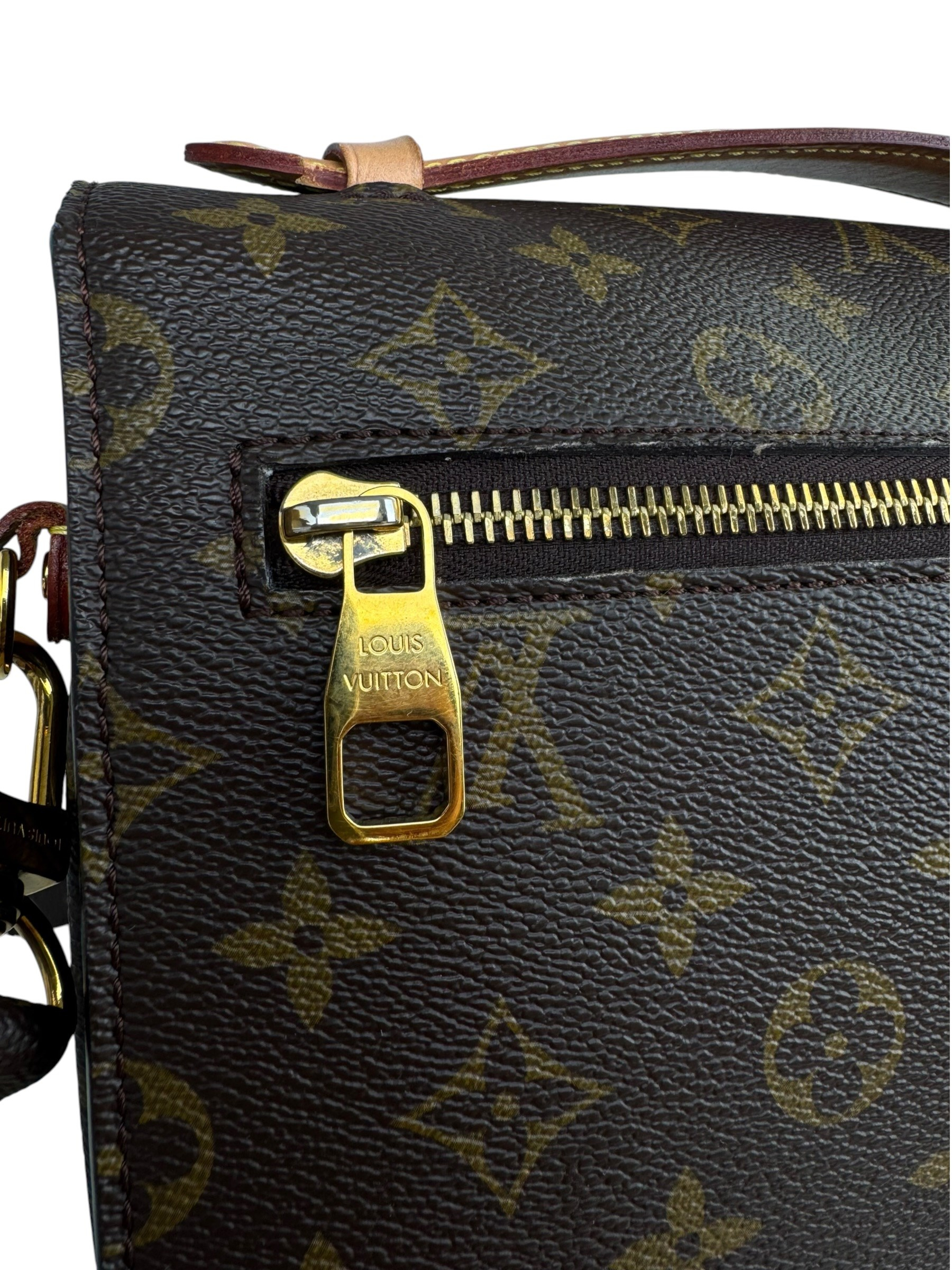 LOUIS VUITTON MONOGRAM METIS POCHETTE