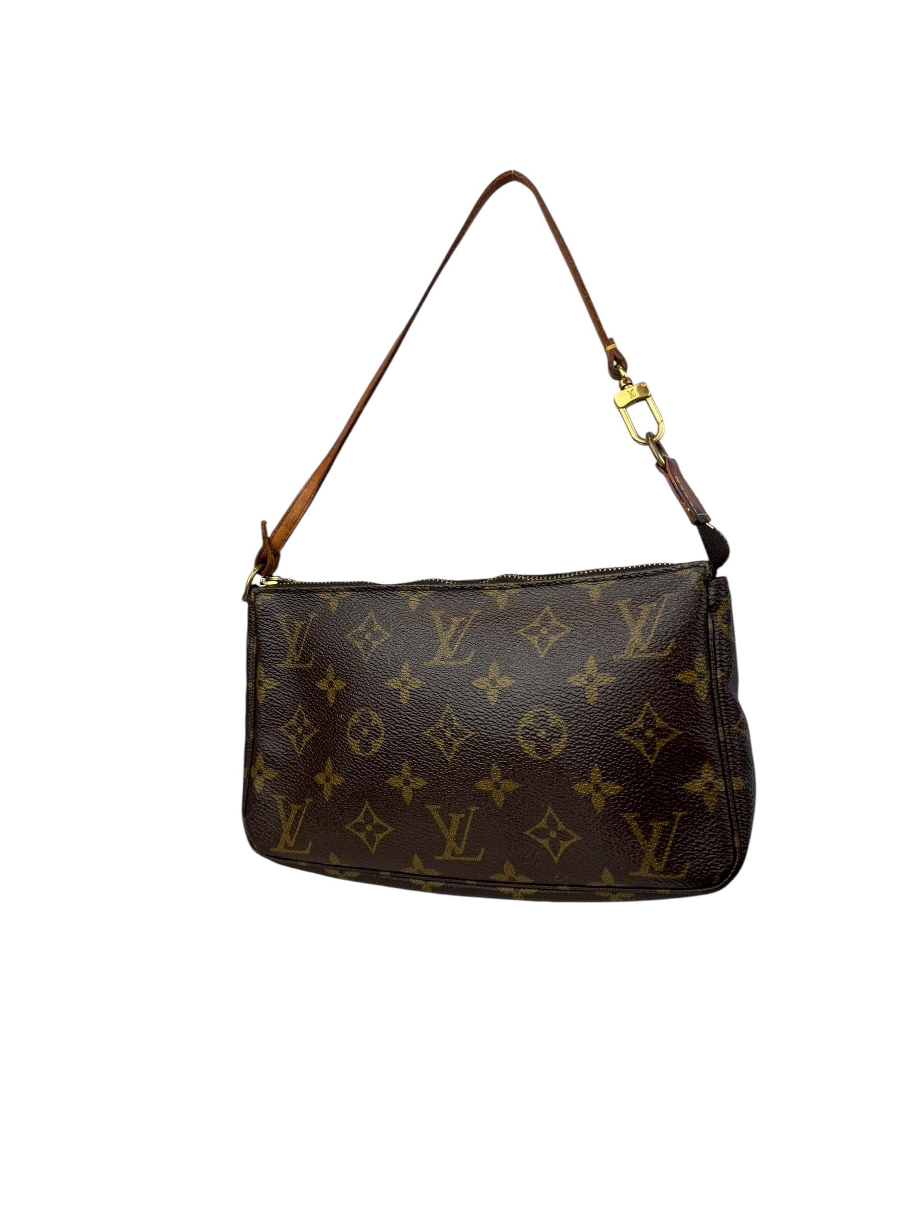 LOUIS VUITTON MONOGRAM POCHETTE
