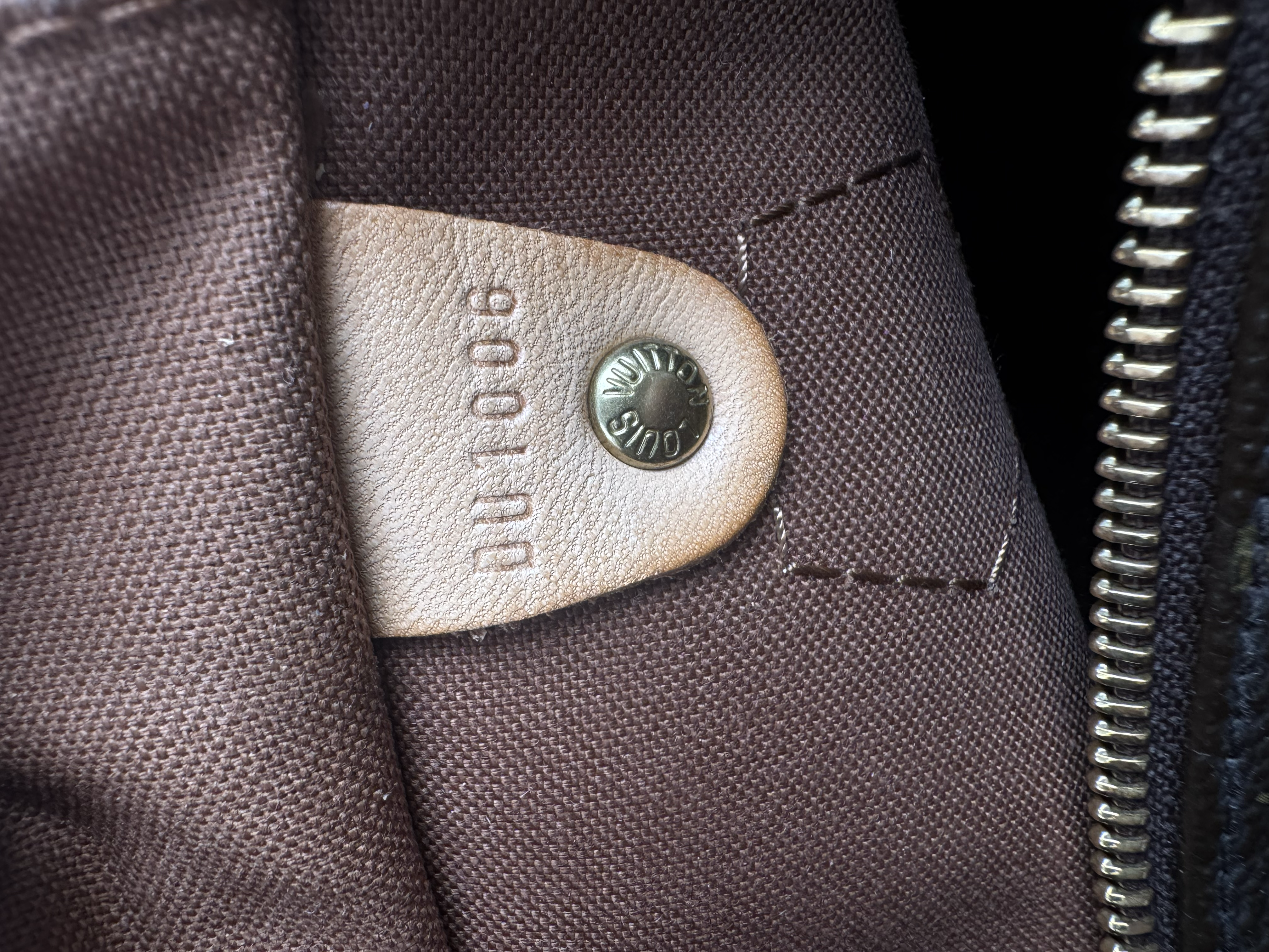 LOUIS VUITTON MONOGRAM SPEEDY 30