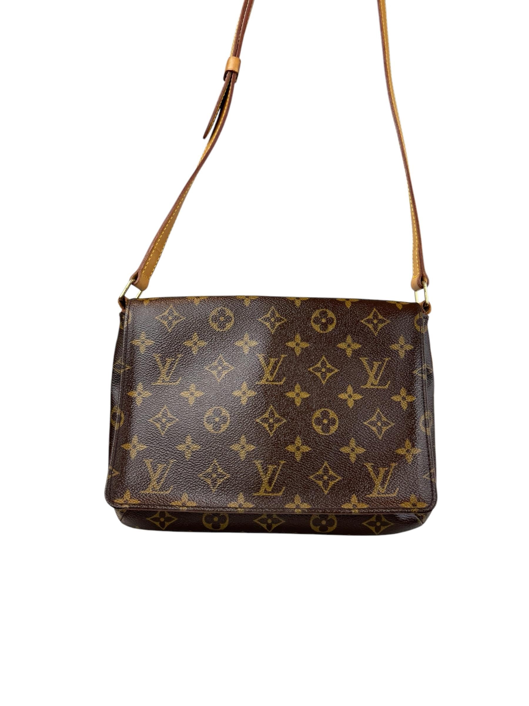 LOUIS VUITTON MUSETTE TANGO ÇANTA