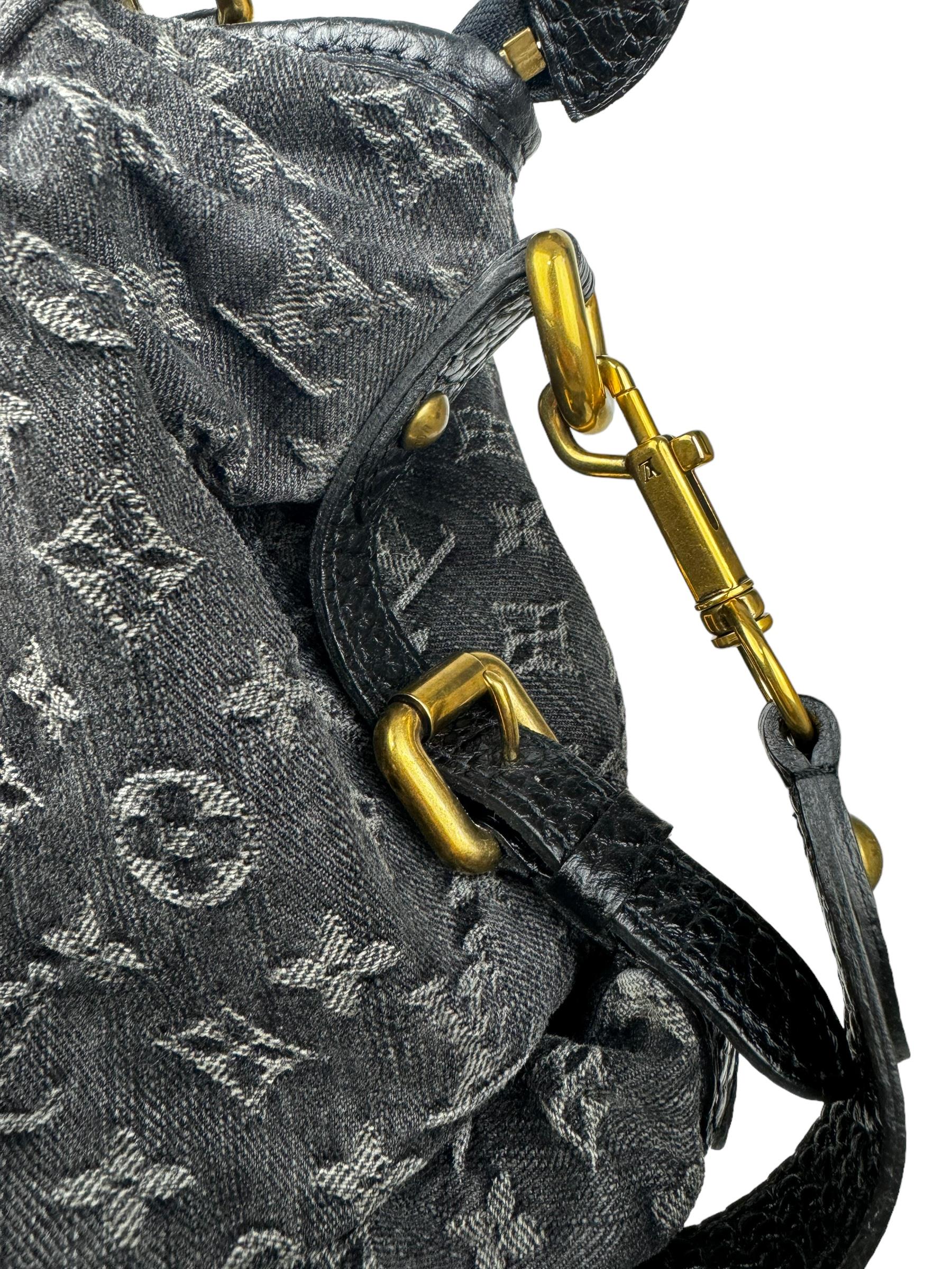 LOUIS VUITTON NEO DENIM CABBY MM BAG