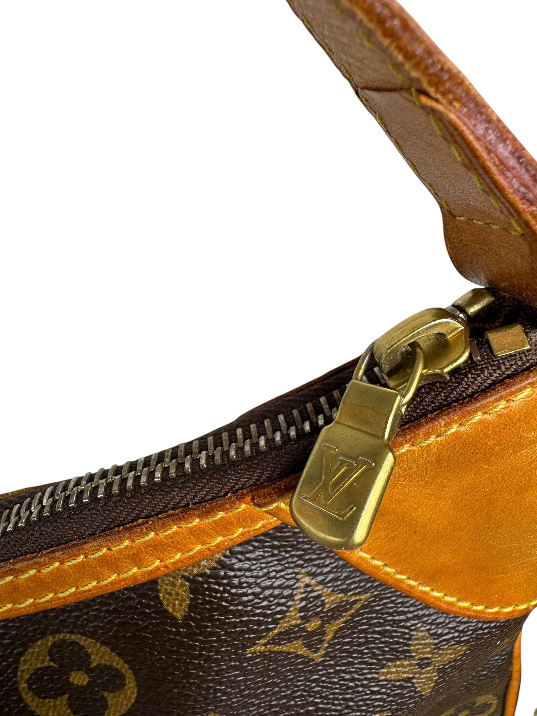 LOUIS VUITTON ODEON PM MESSENGER BAG