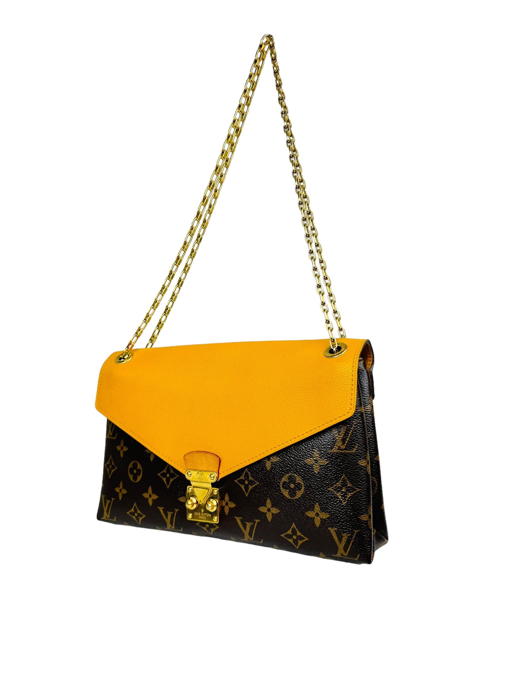 LOUIS VUITTON PALLAS CHAIN OMUZ ÇANTASI