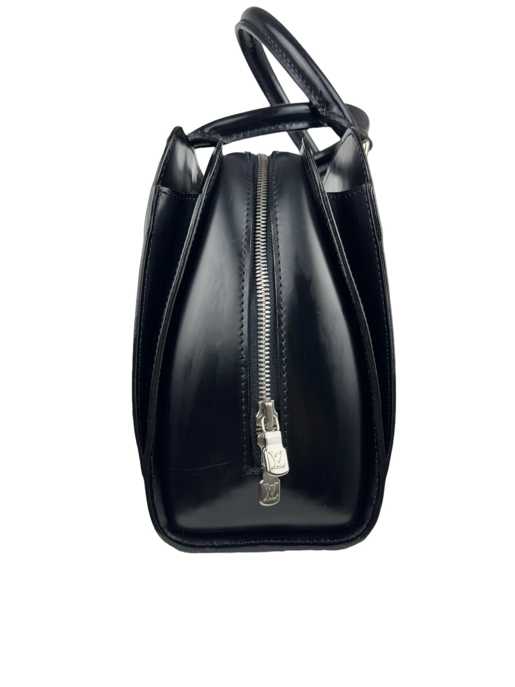 LOUIS VUITTON PONT NEUF HANDBAG