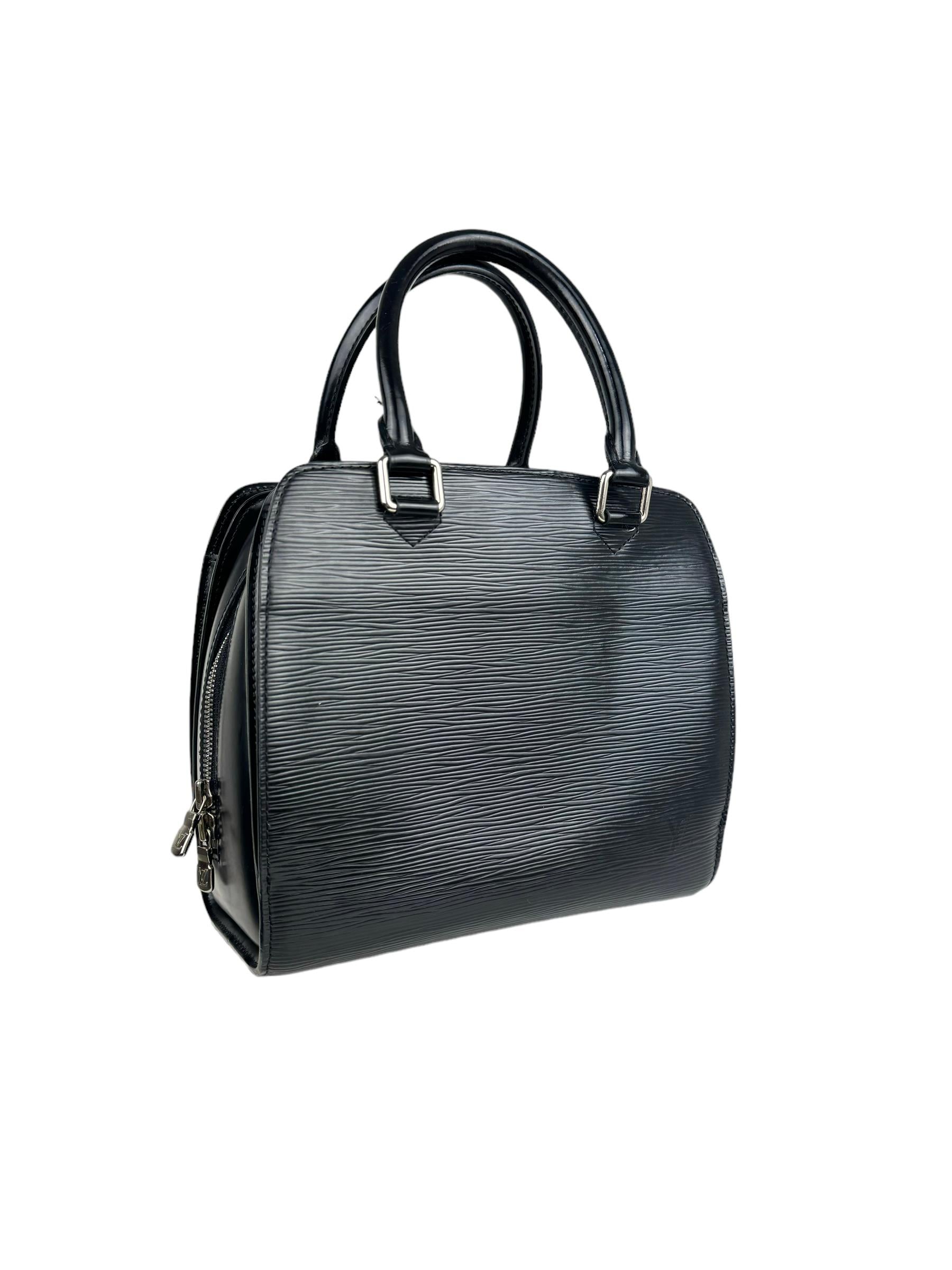 LOUIS VUITTON PONT NEUF HANDBAG