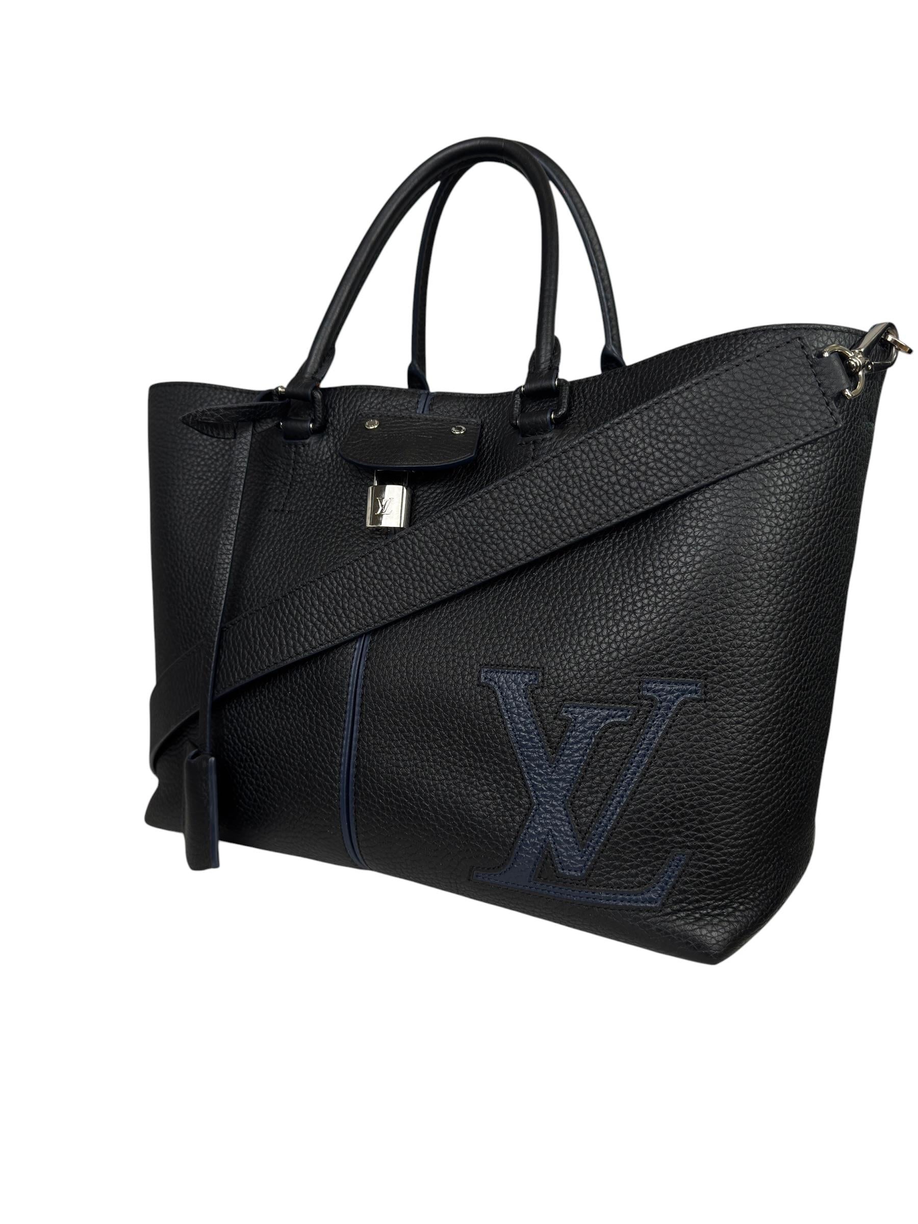 LOUIS VUITTON TOURILLION LEATHER PERNELLE BAG
