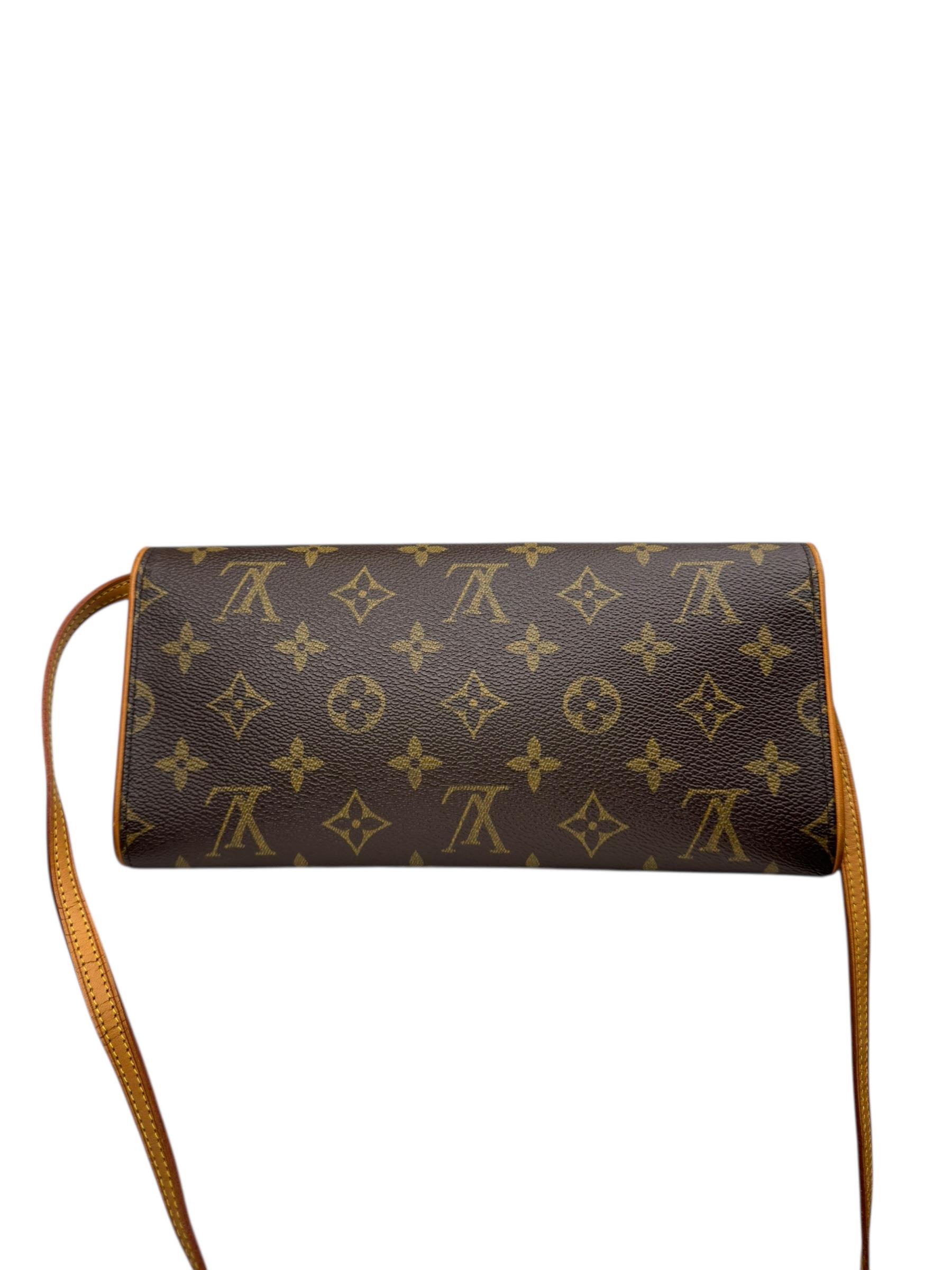 LOUIS VUITTON TWIN POCHETTE
