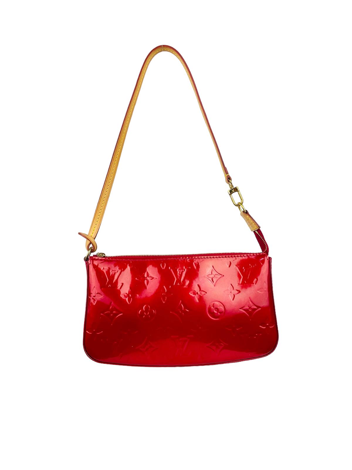 LOUIS VUITTON VERNIS MONOGRAM POCHETTE