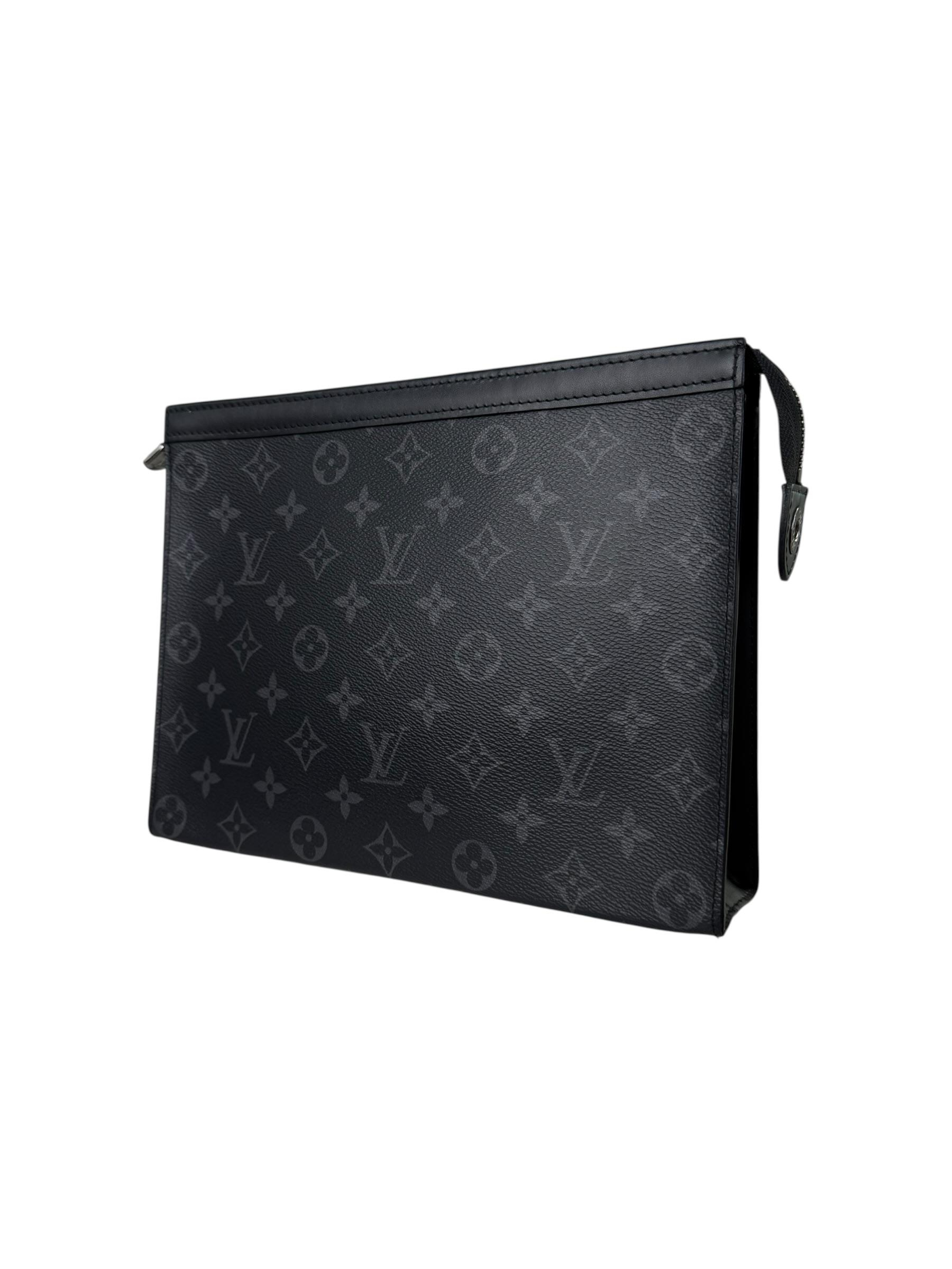 LOUIS VUITTON VOYAGE ECLIPSE POUCH