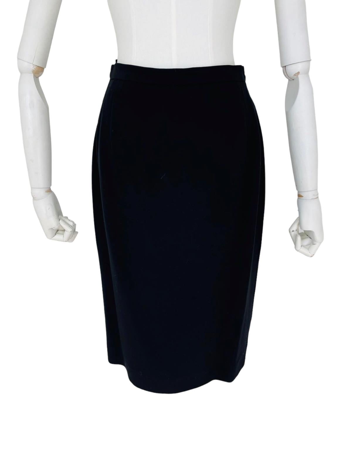 MAXMARA BLACK SKIRT