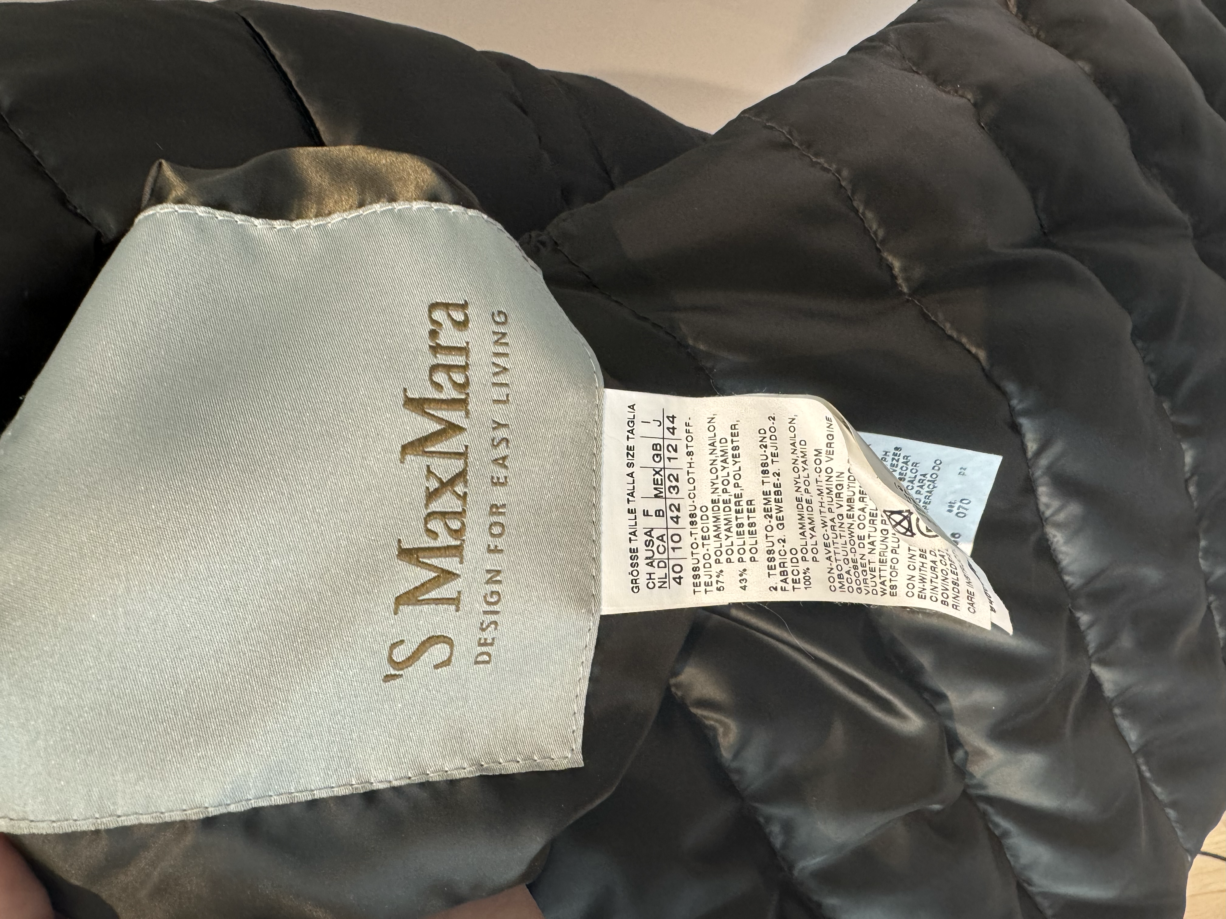 MAXMARA DOUBLE SIDE PUFFER COAT