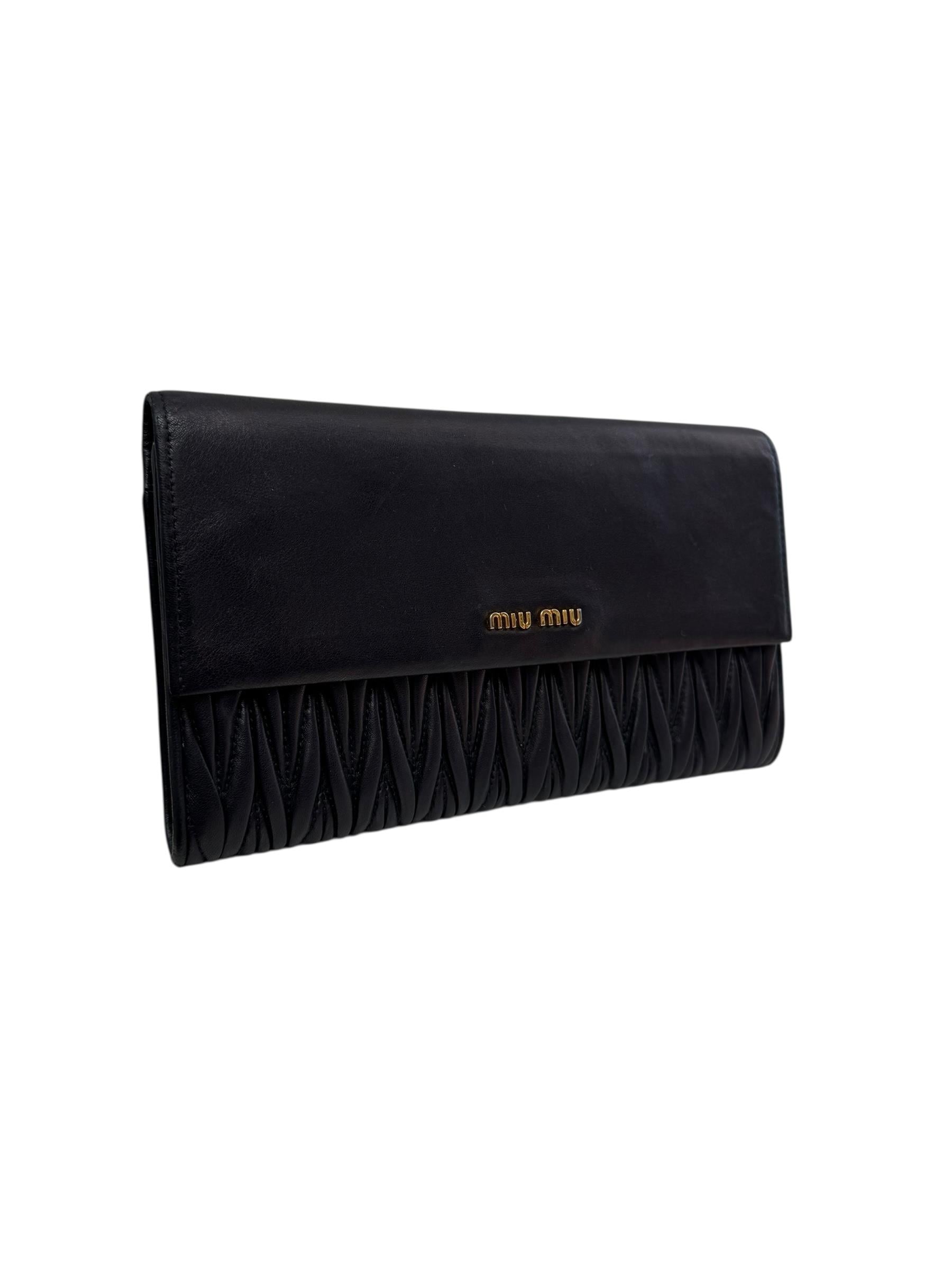 MIU MIU BLACK MATELASSE CLUTCH BAG