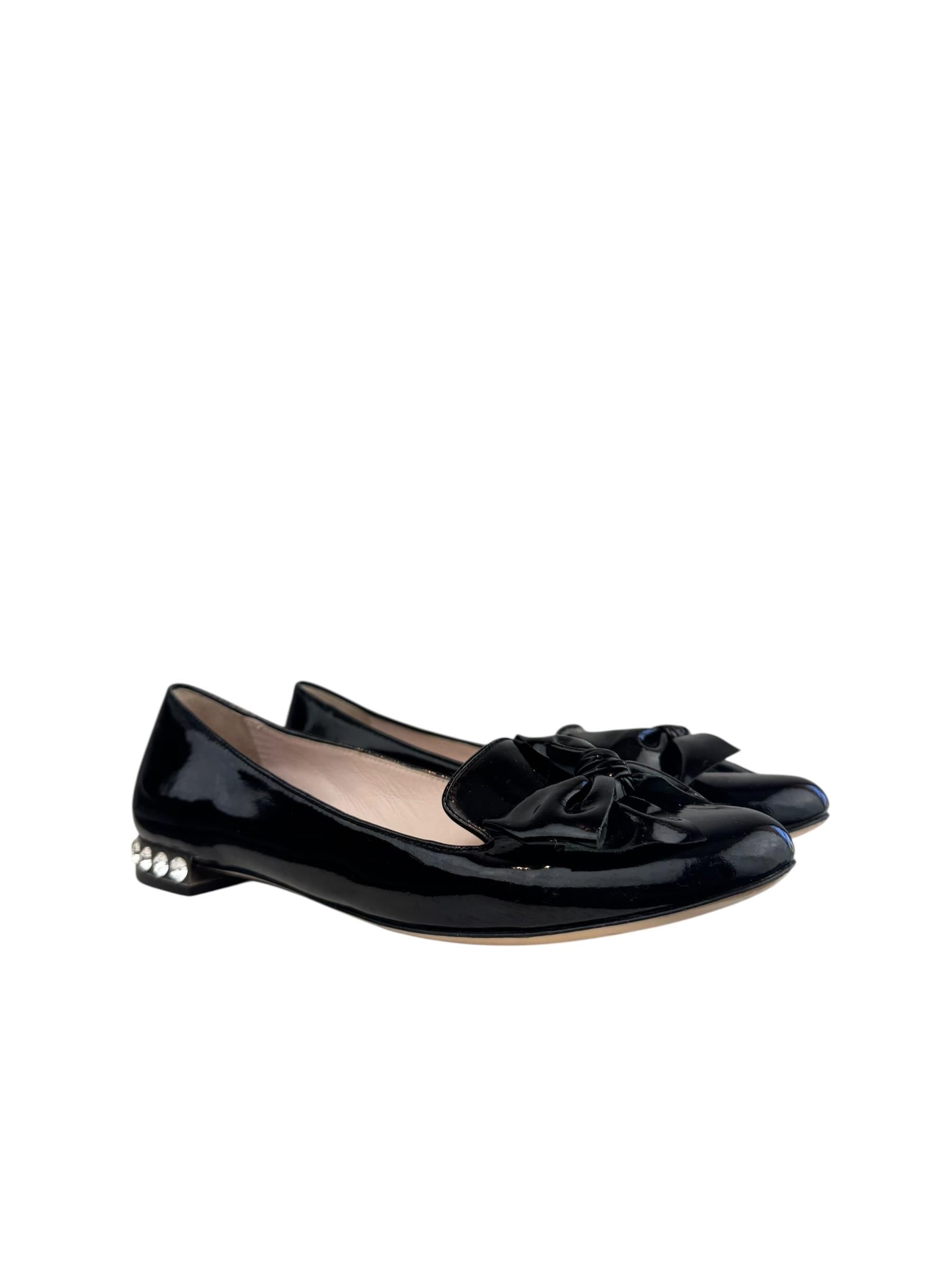 MIU MIU PATENT LEATHER BALLET FLATS