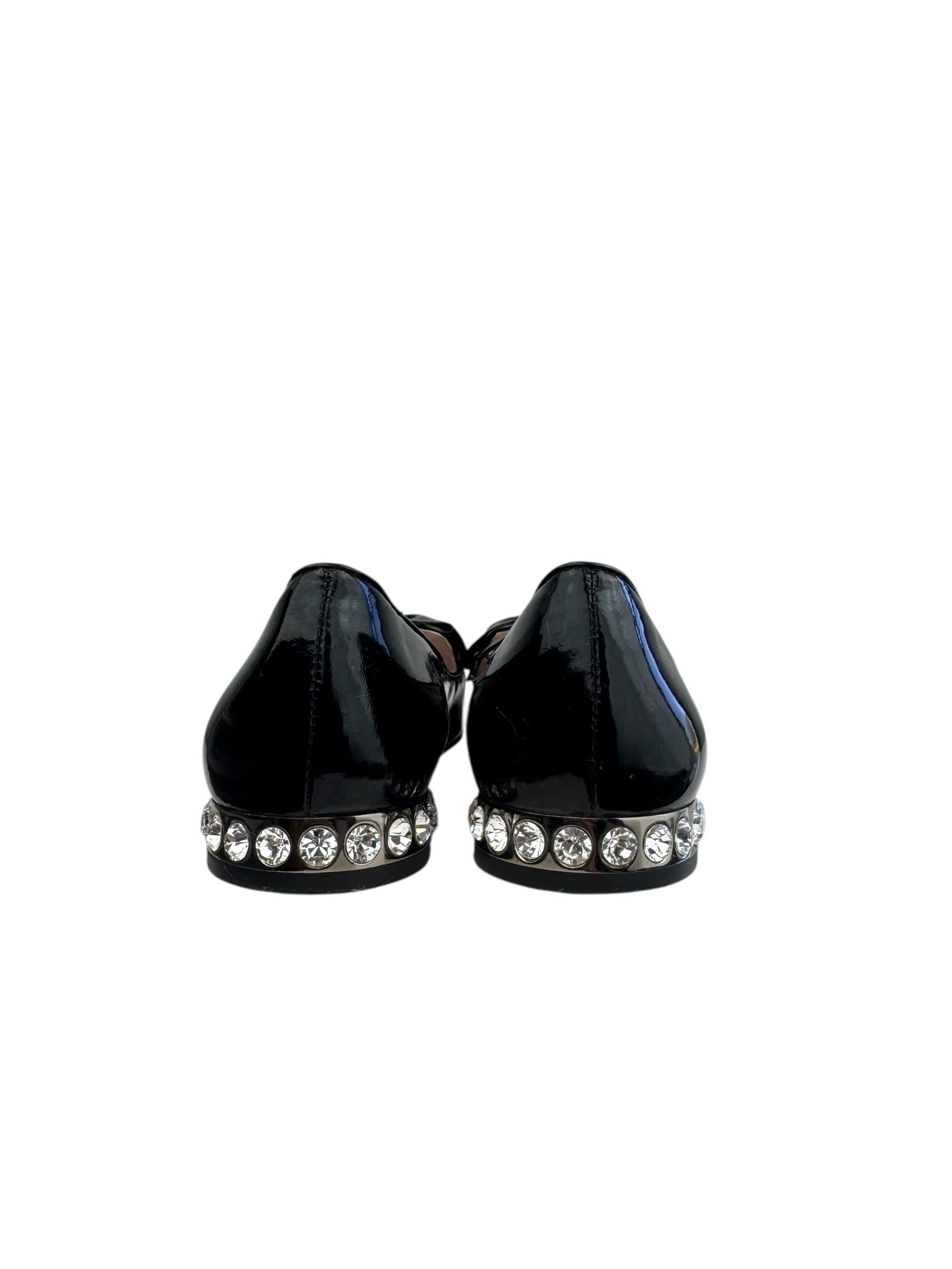 MIU MIU PATENT LEATHER BALLET FLATS
