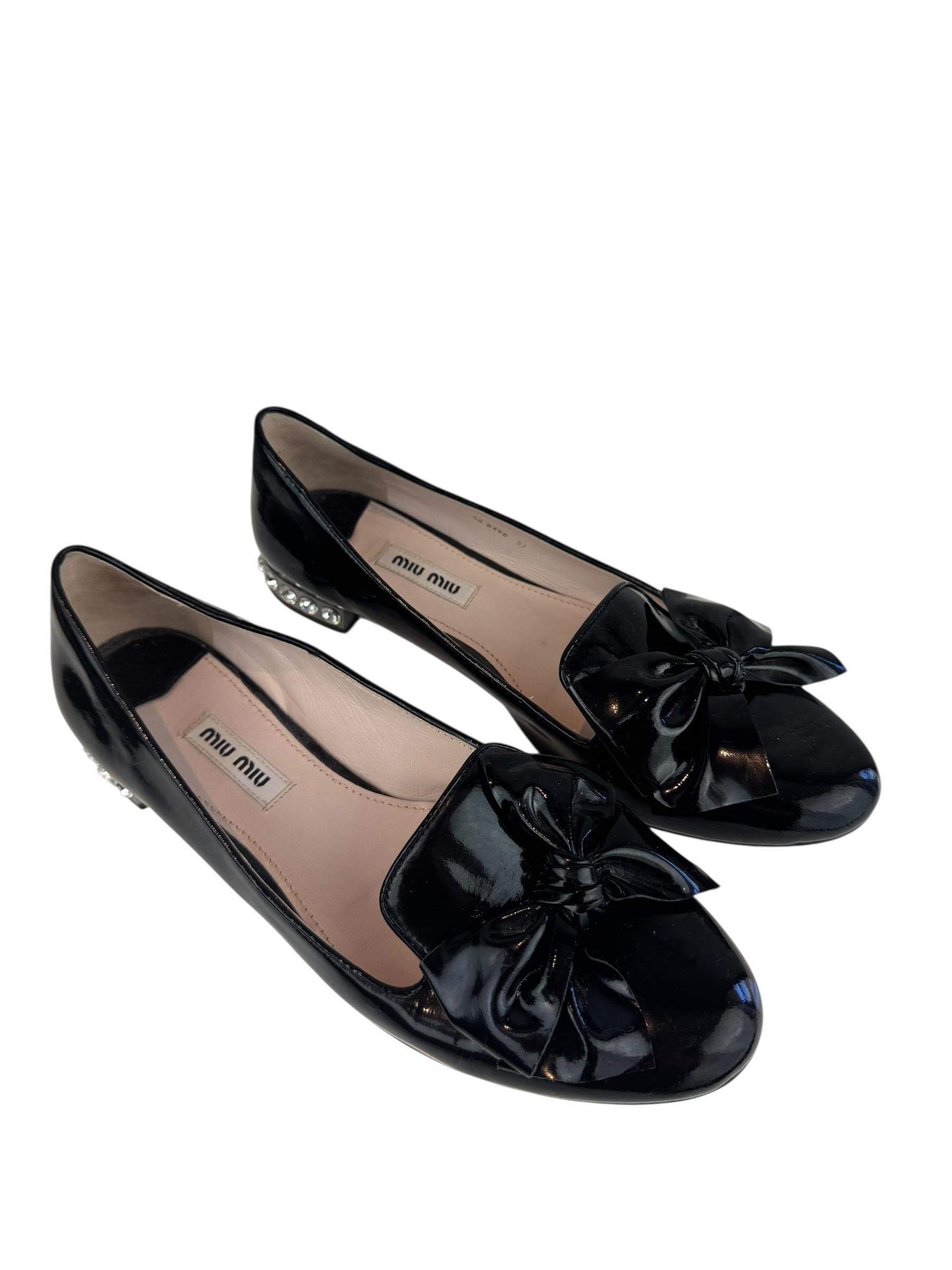 MIU MIU PATENT LEATHER BALLET FLATS