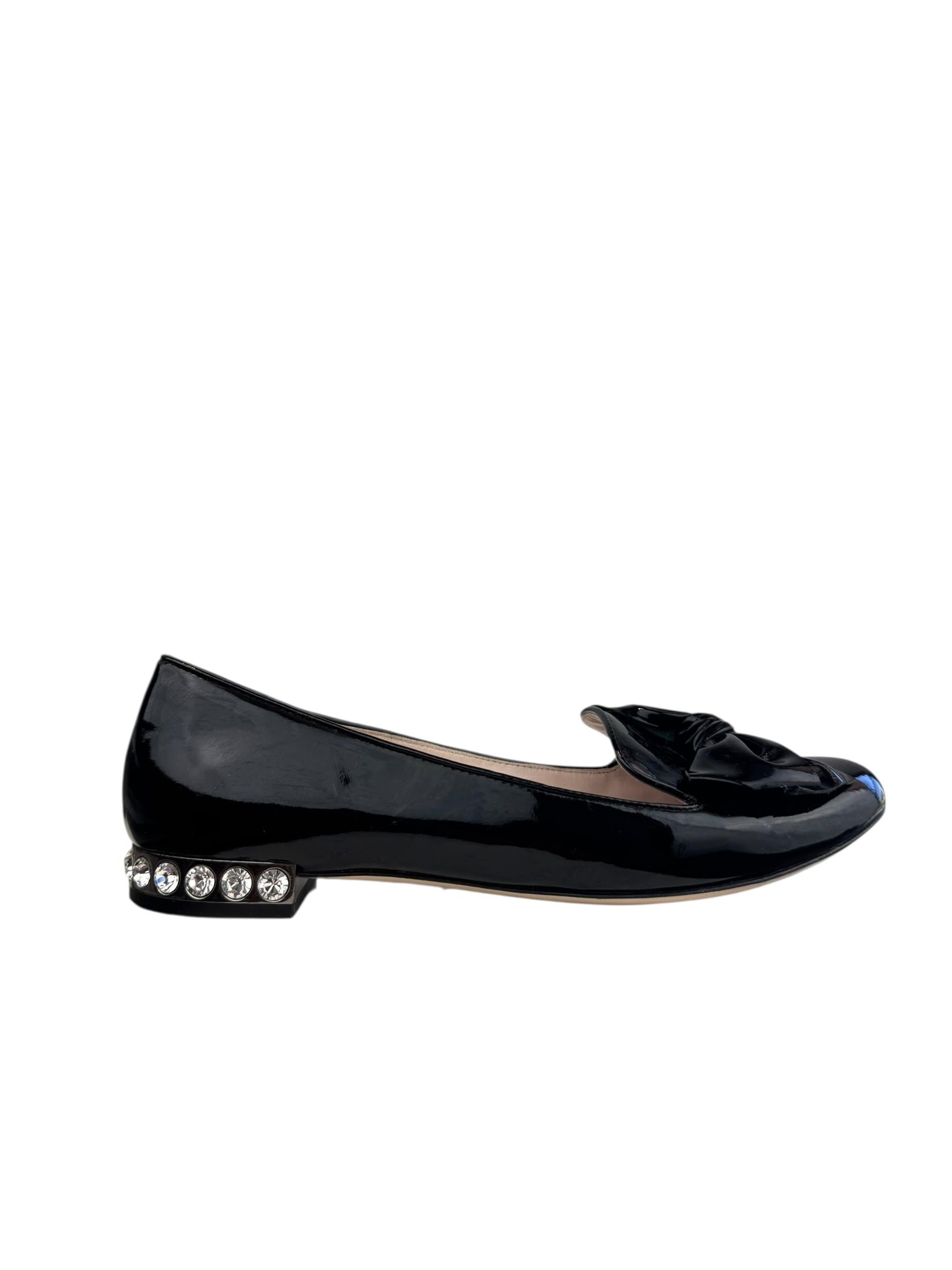 MIU MIU PATENT LEATHER BALLET FLATS