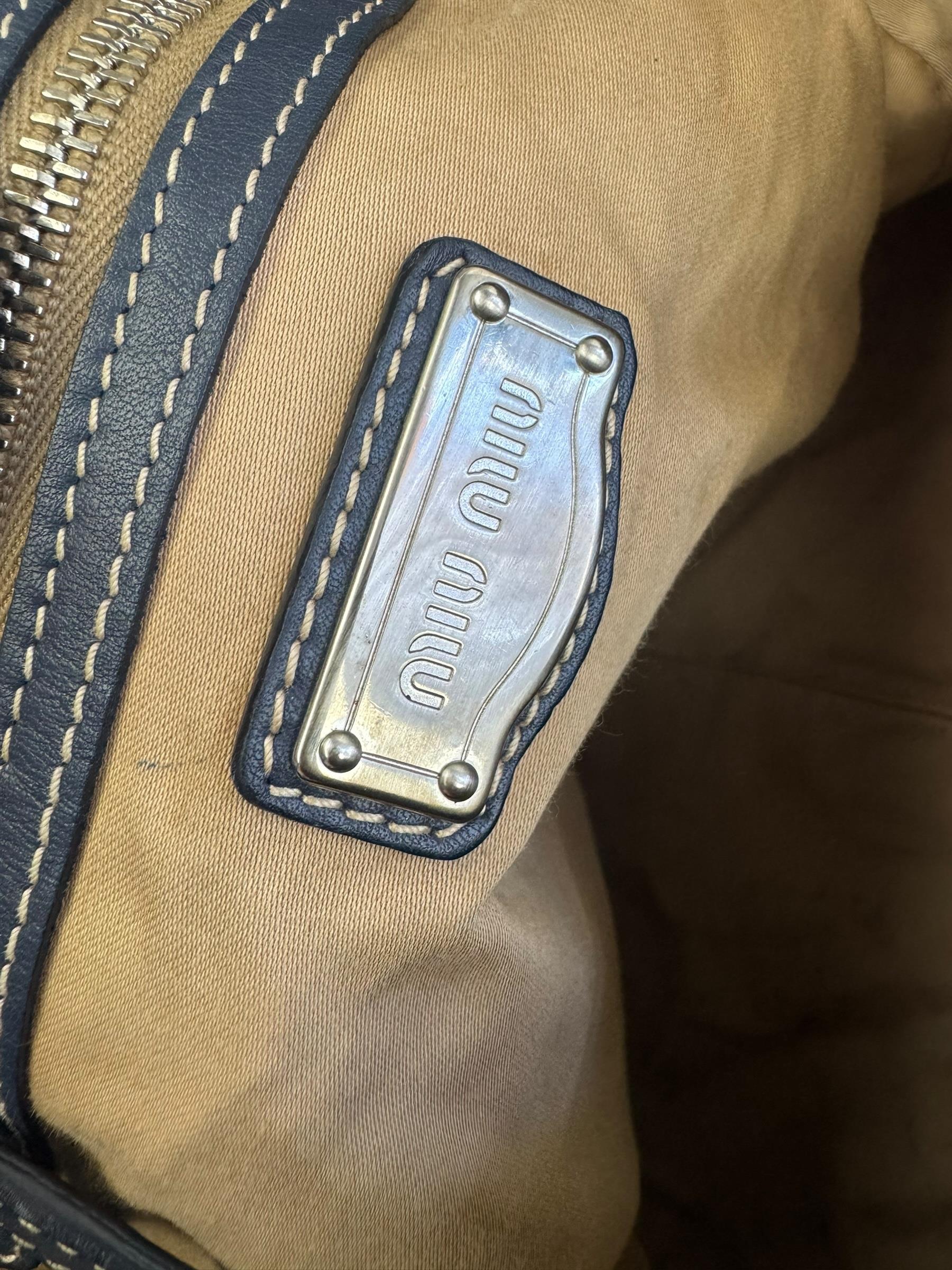 MIU MIU PATENT LEATHER TOTE BAG