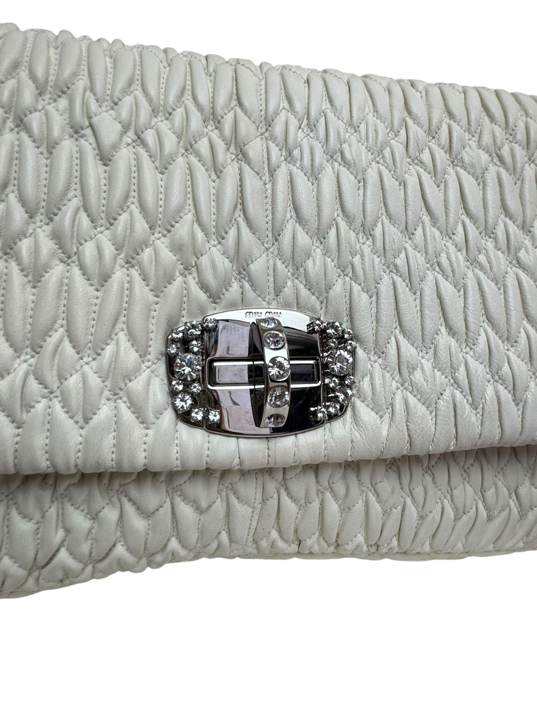 MIU MIU WHITE LEATHER MATELASSE SHOULDER BAG