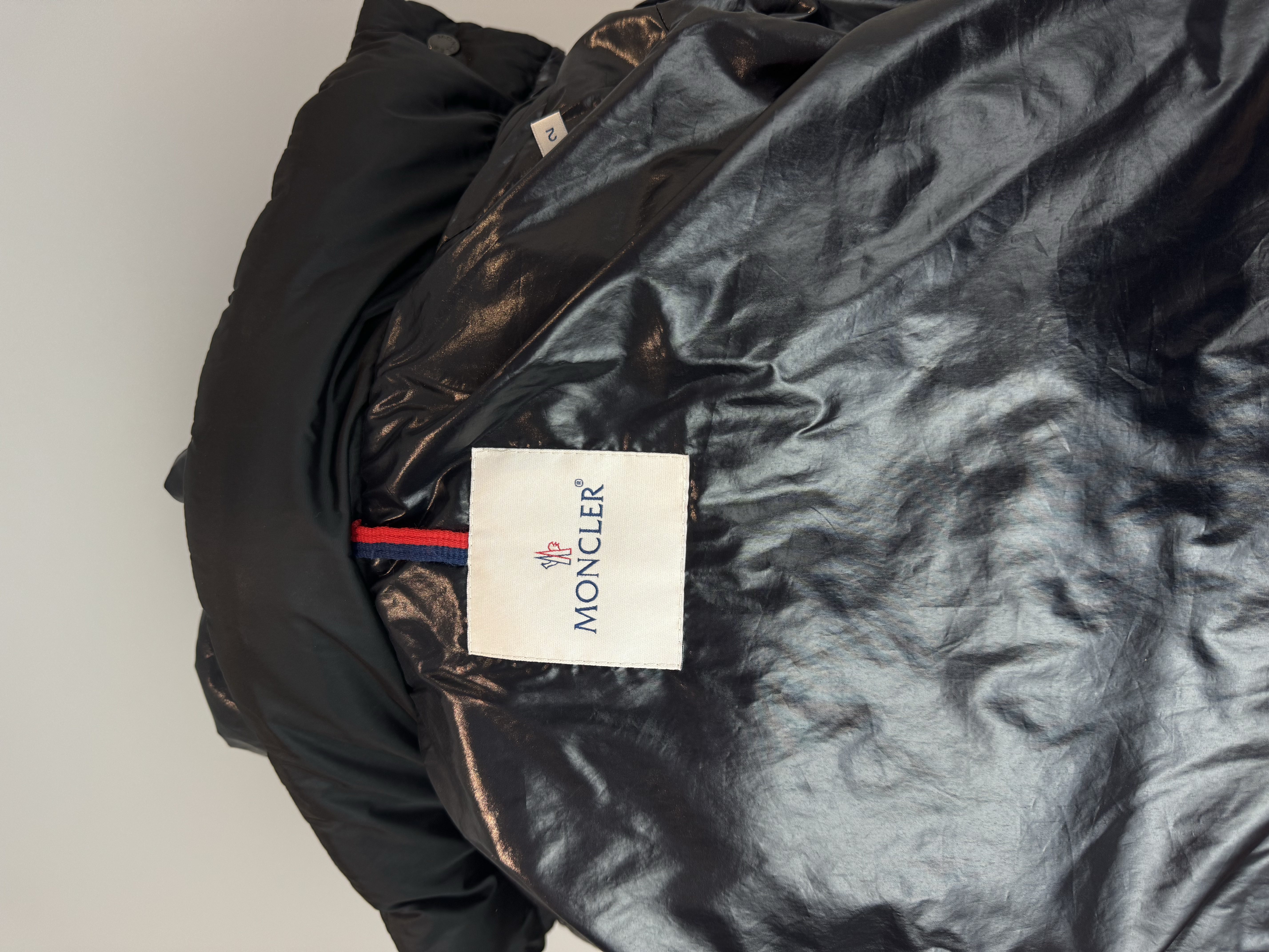 MONCLER GOOSE DOWN PUFFER MONT