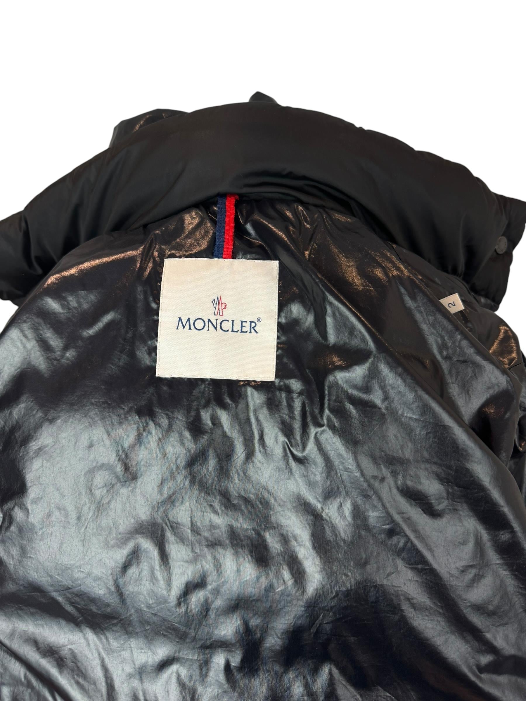 MONCLER GOOSE DOWN PUFFER MONT