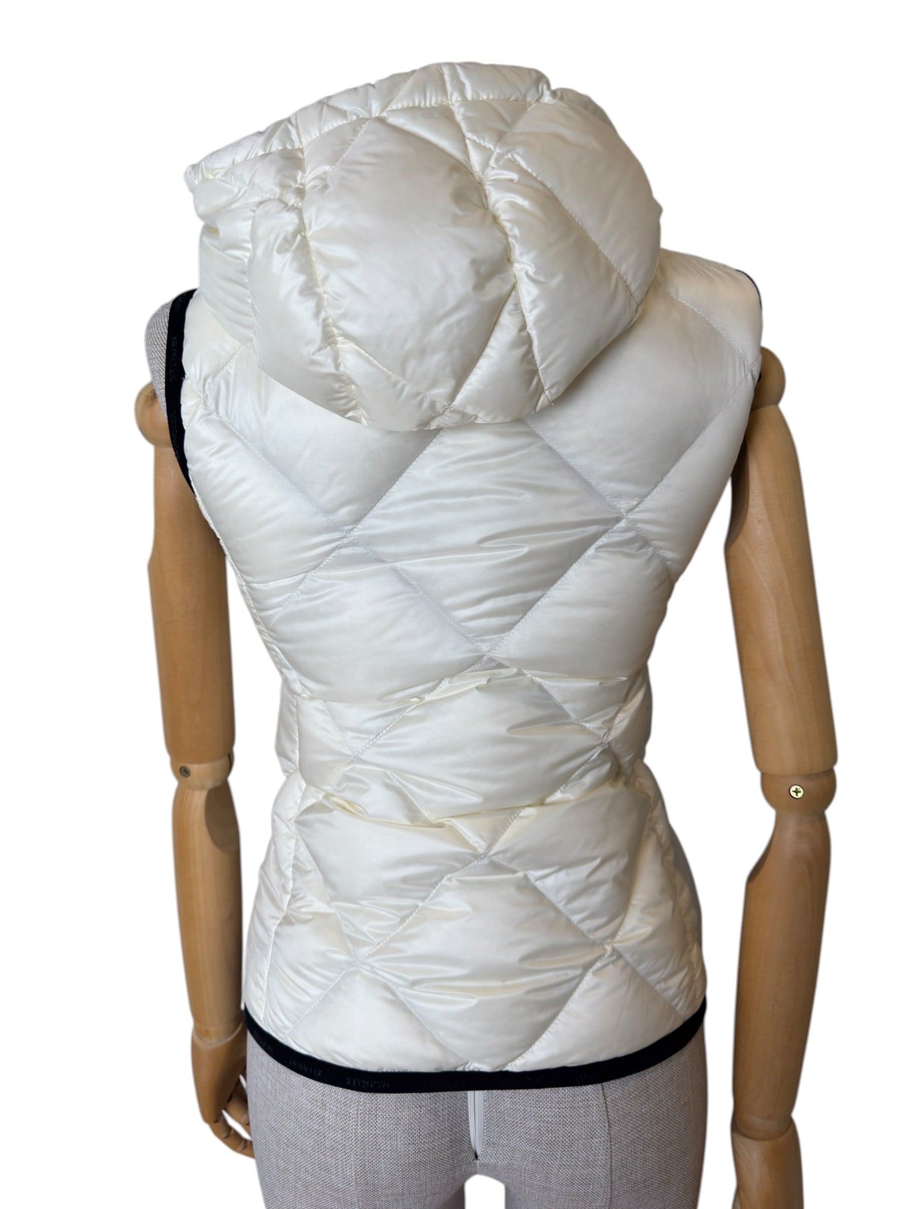 MONCLER WHITE SUCREX GILET