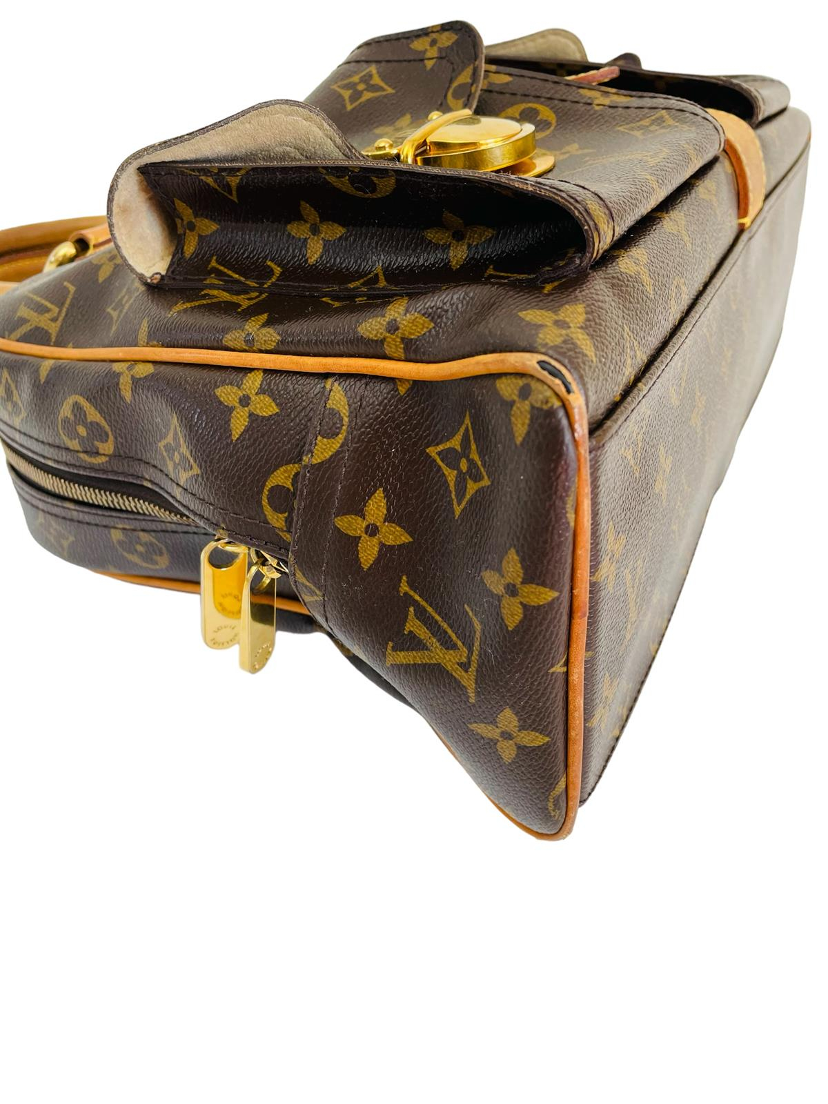 MONOGRAM GM MANATTHAN HANDBAG