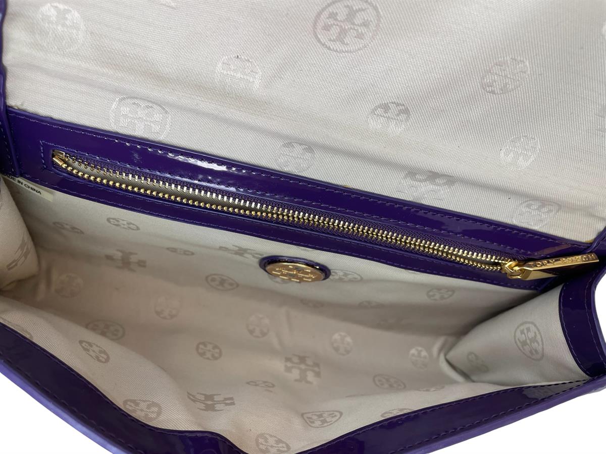 PATENT LEATHER SHOULDER BAG
