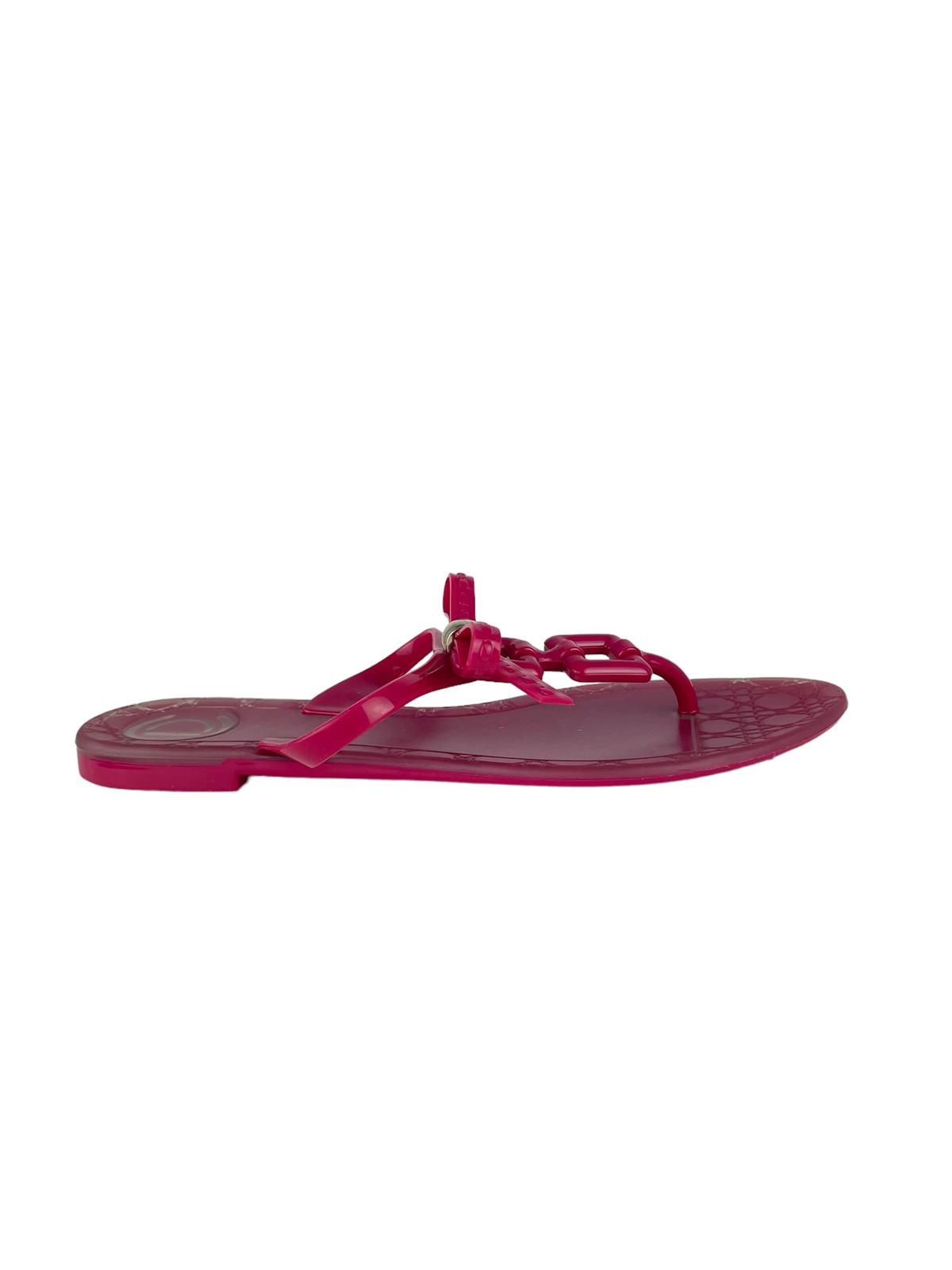 PINK PLASTIC FLIP FLOP
