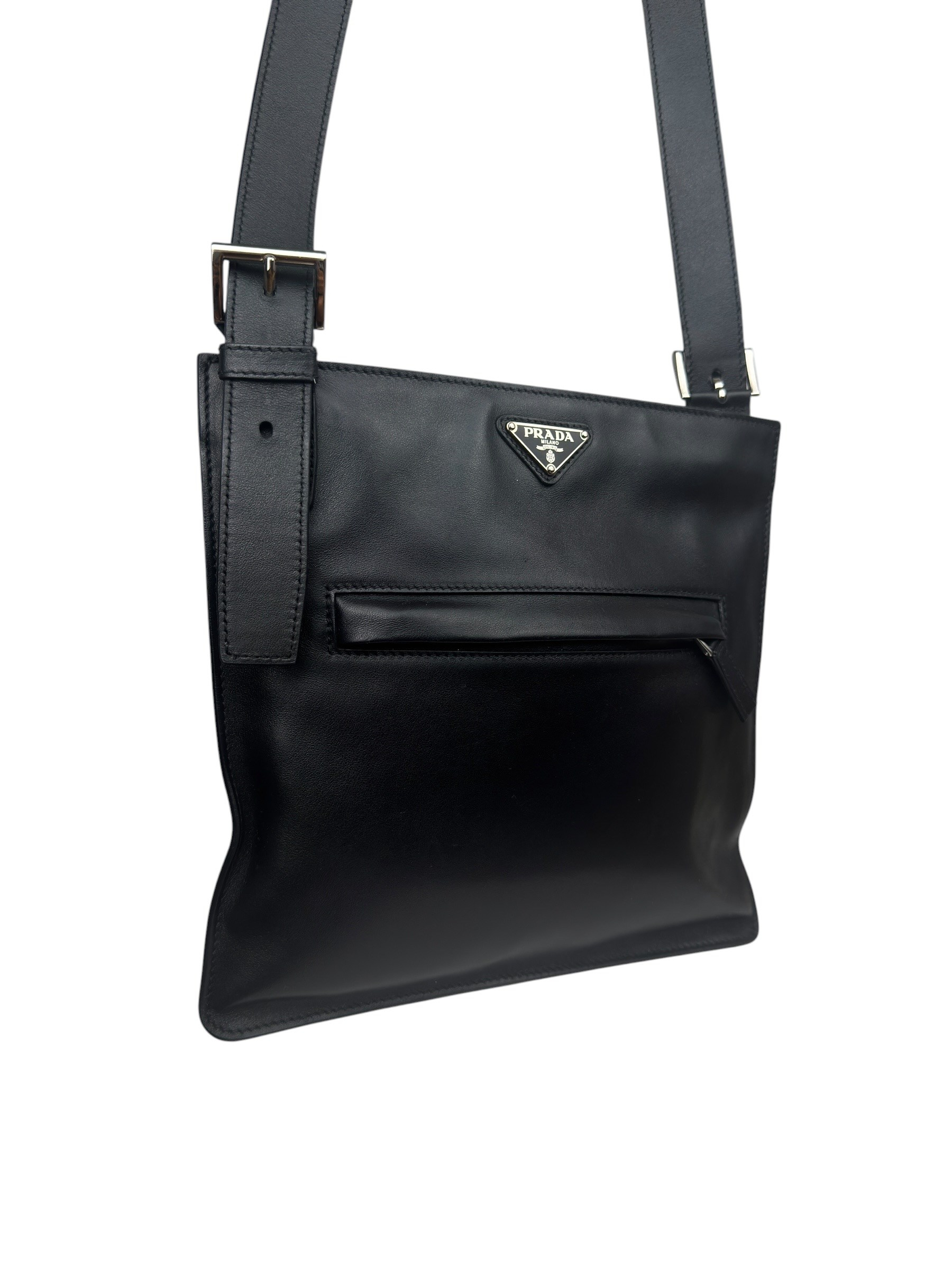 PRADA BLACK LEATHER MESSENGER BAG