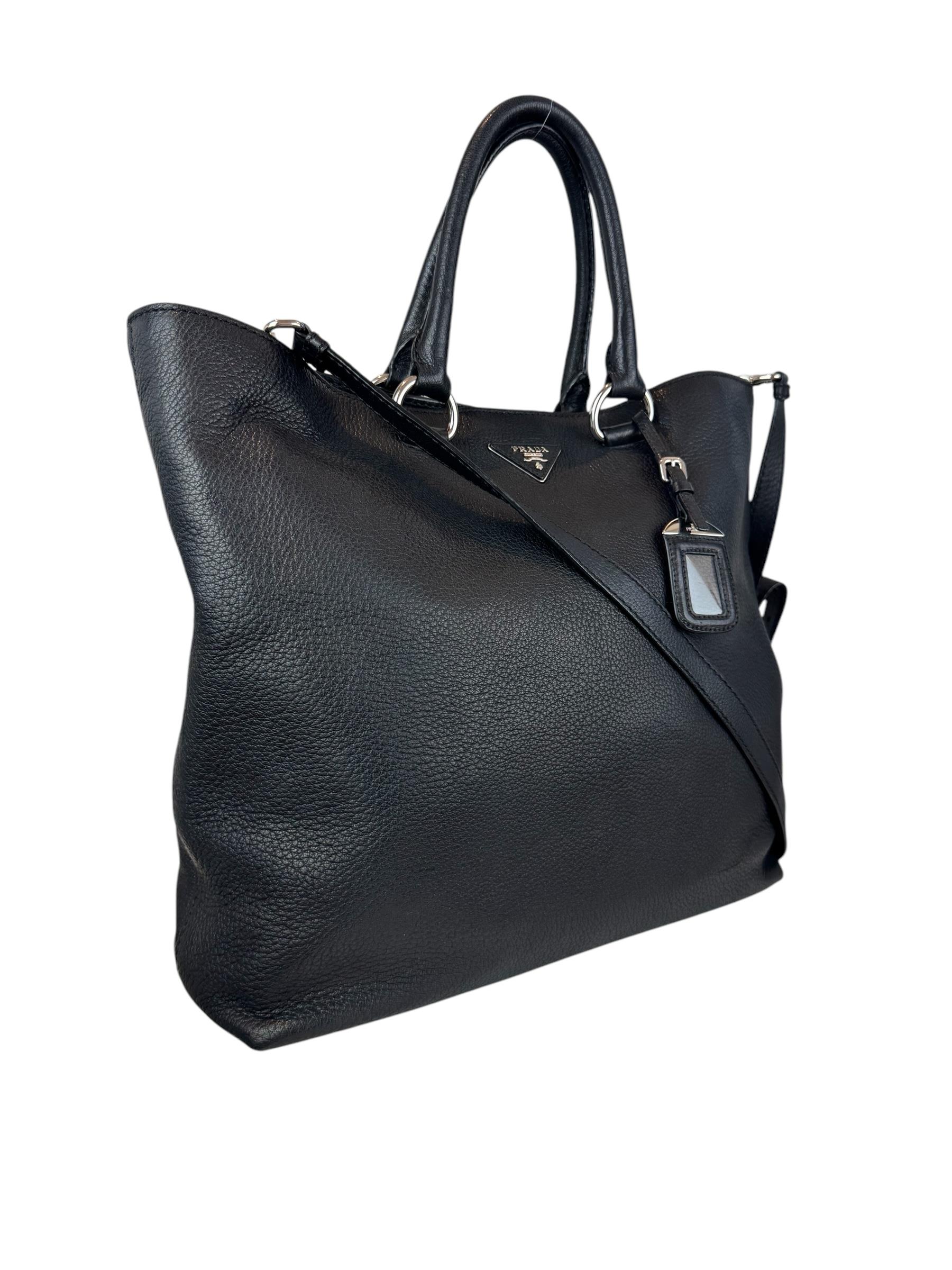 PRADA BLACK LEATHER TOTE BAG
