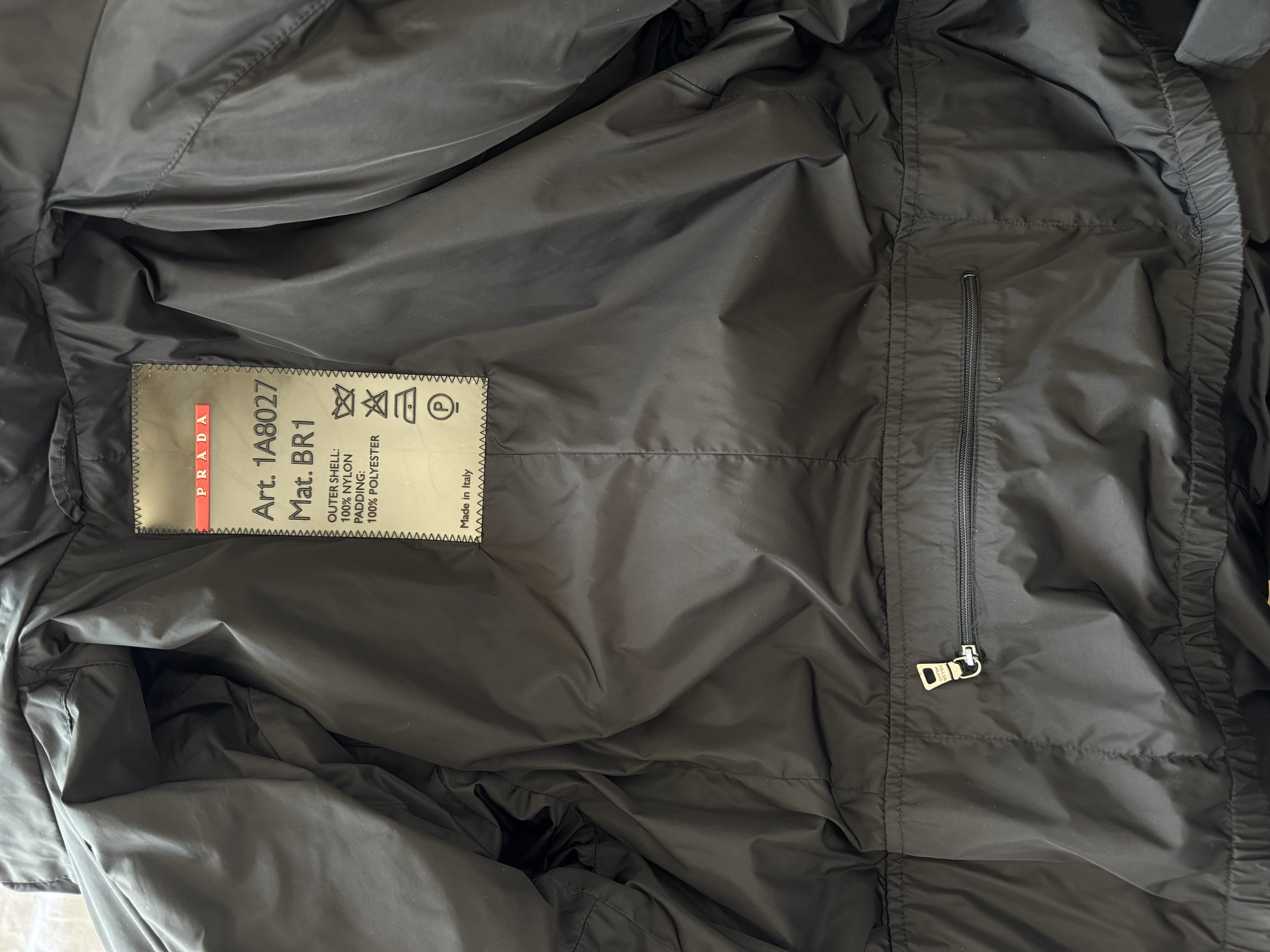 PRADA BLACK NYLON PUFFER JACKET