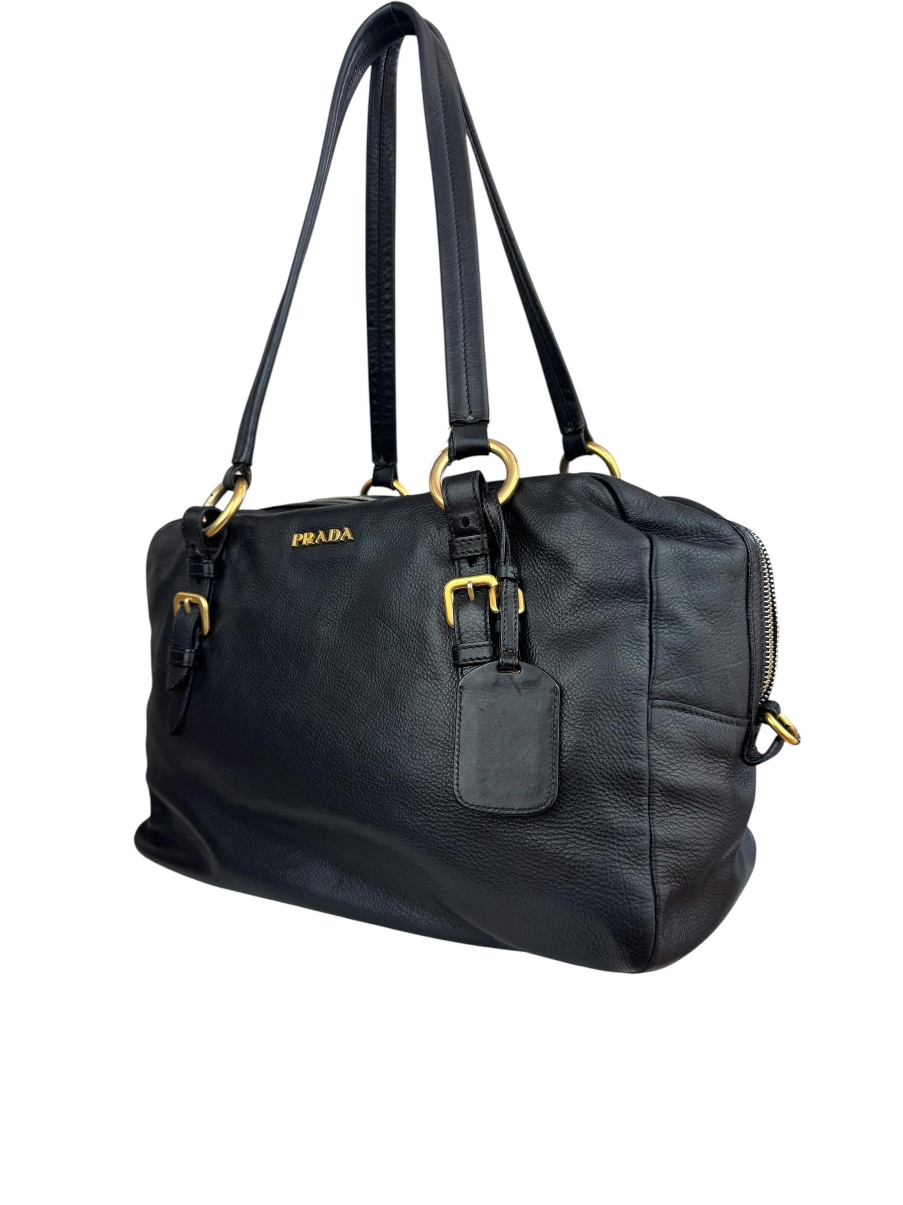 PRADA BLACK VITELLO SHOULDER BAG