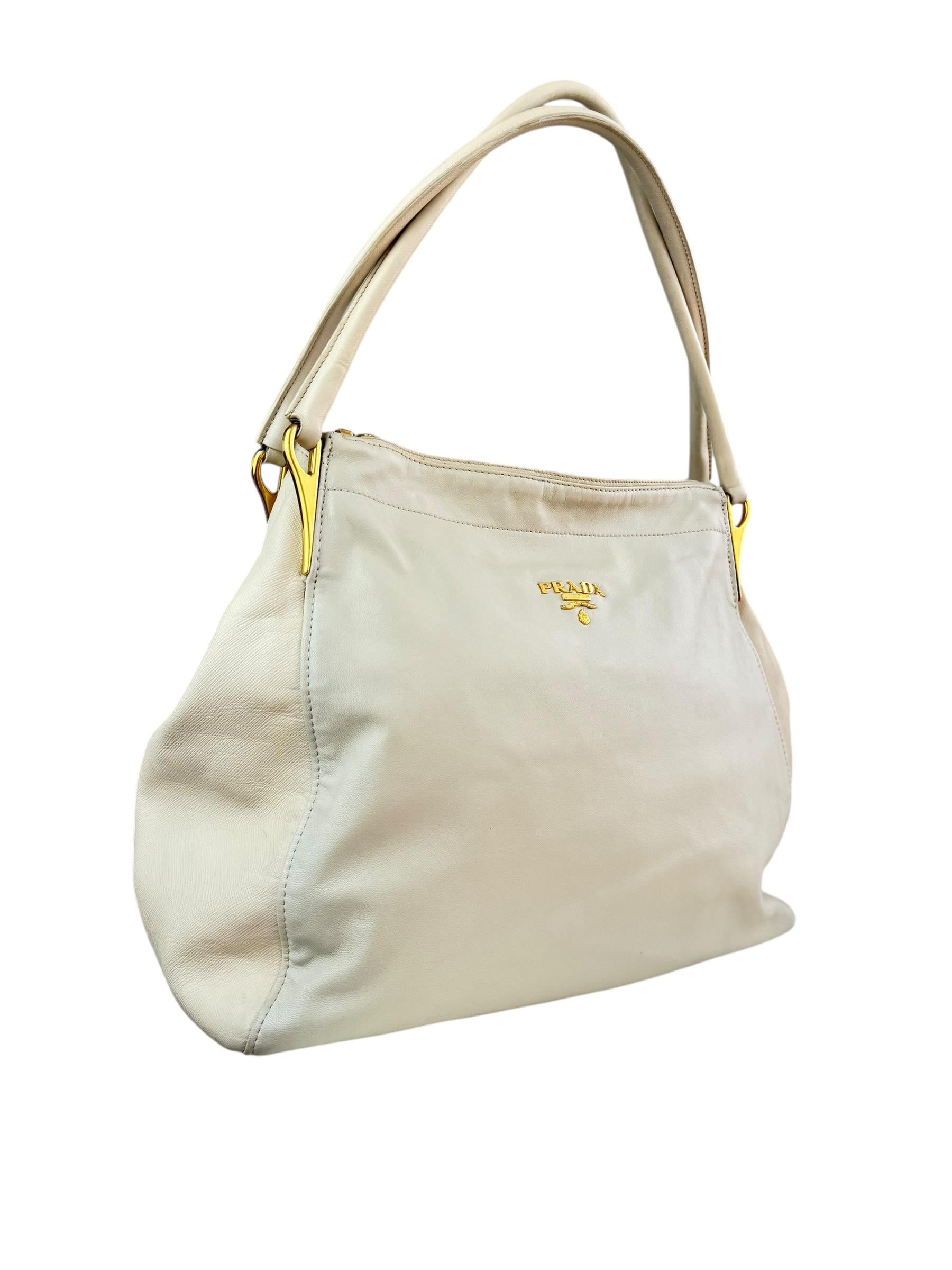 PRADA IVORY VITELLO DAINO OMUZ CANTASI