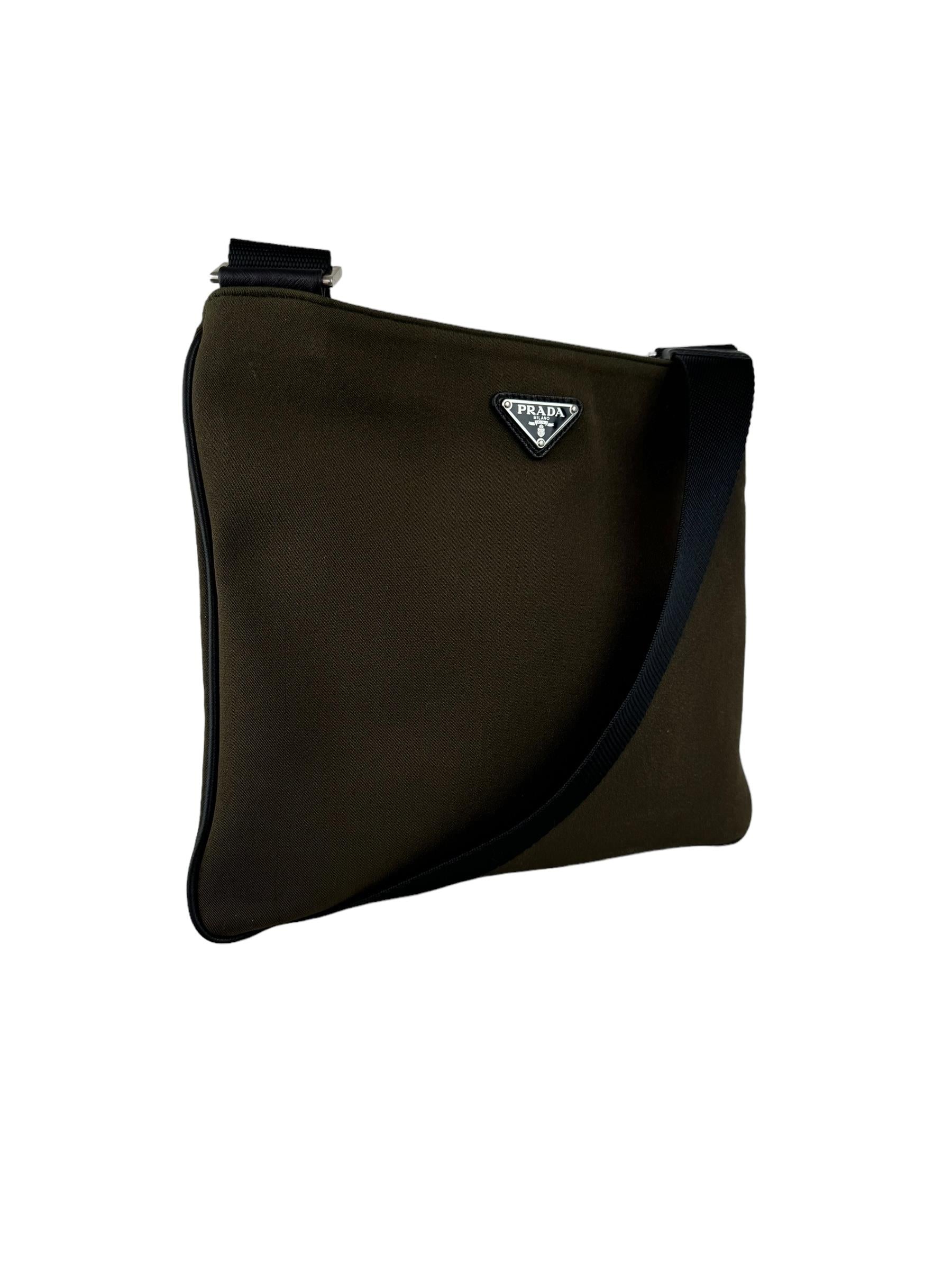PRADA KHAKI MESSENGER ÇANTA
