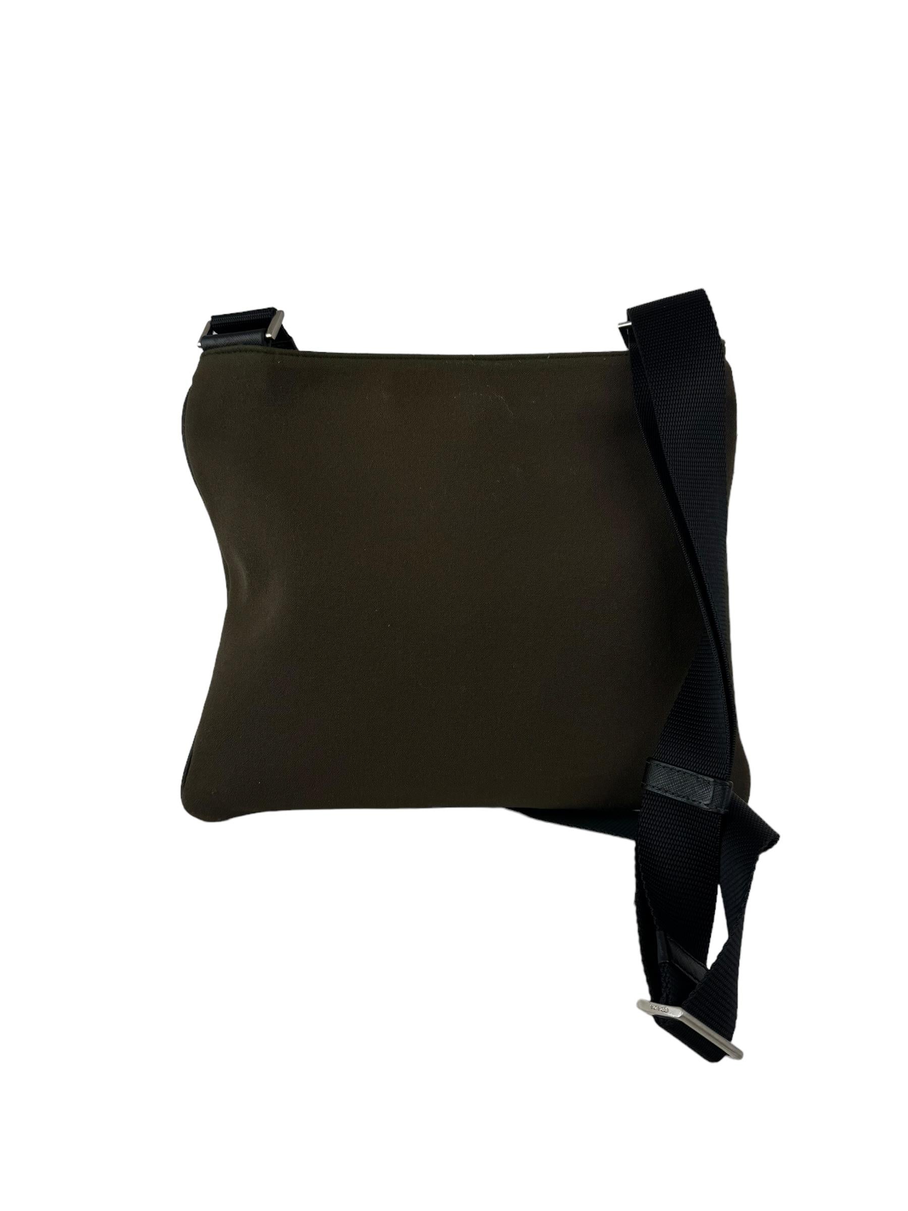PRADA KHAKI MESSENGER ÇANTA