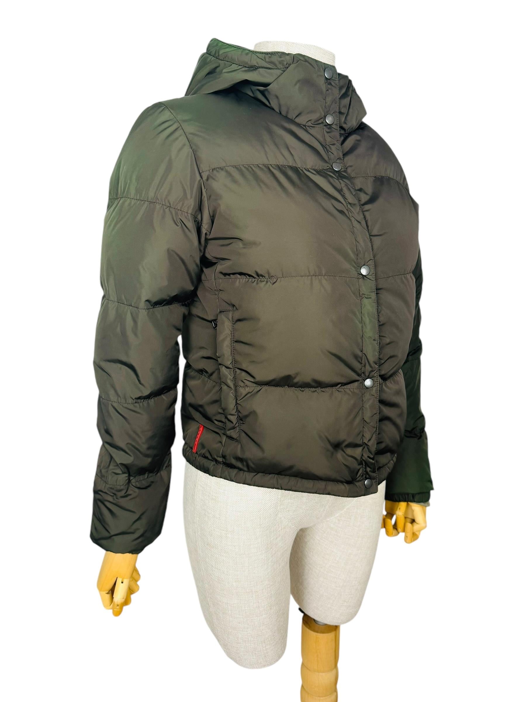 PRADA KHAKI PUFFER MONT