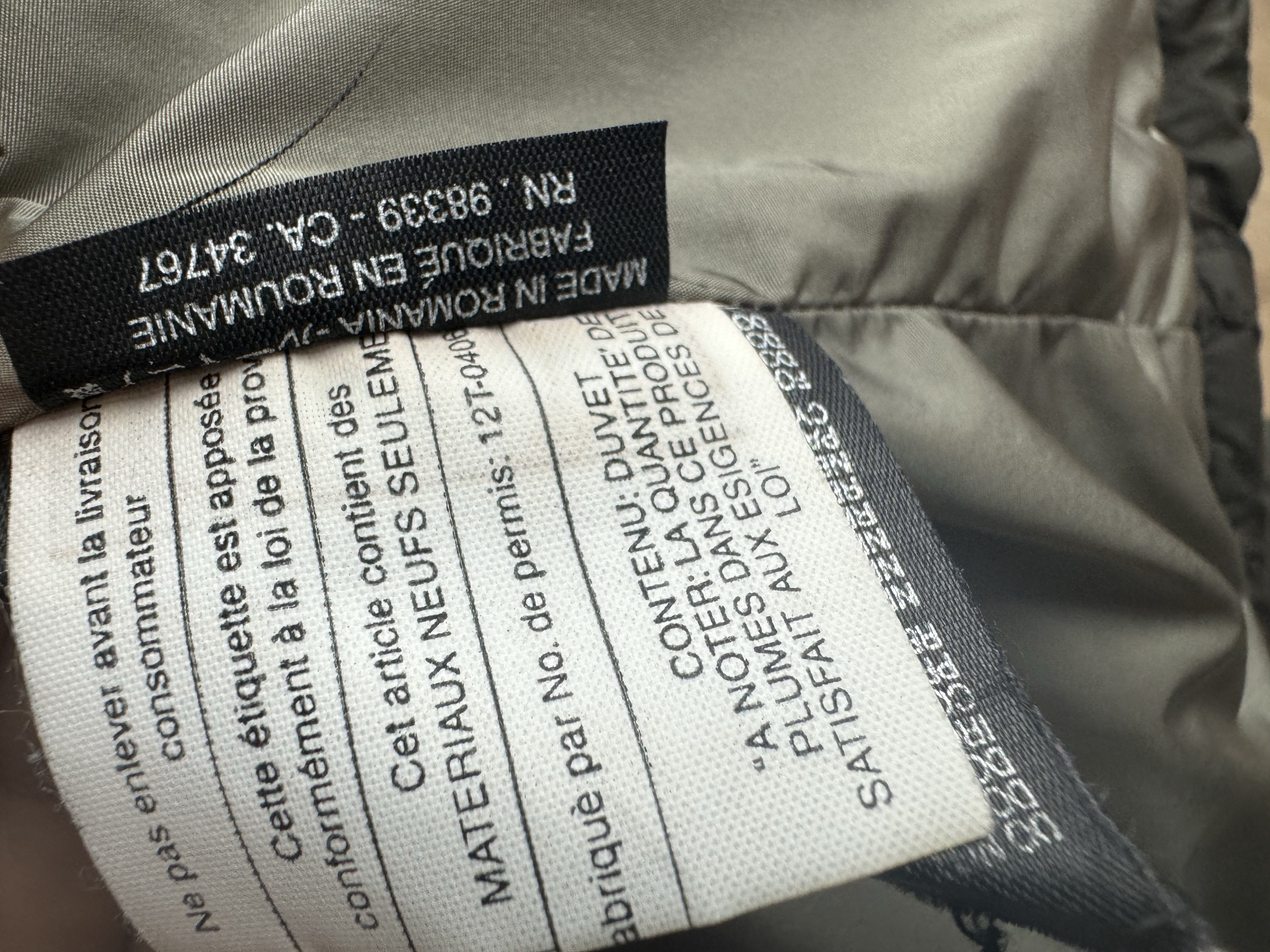 PRADA KHAKI PUFFER MONT