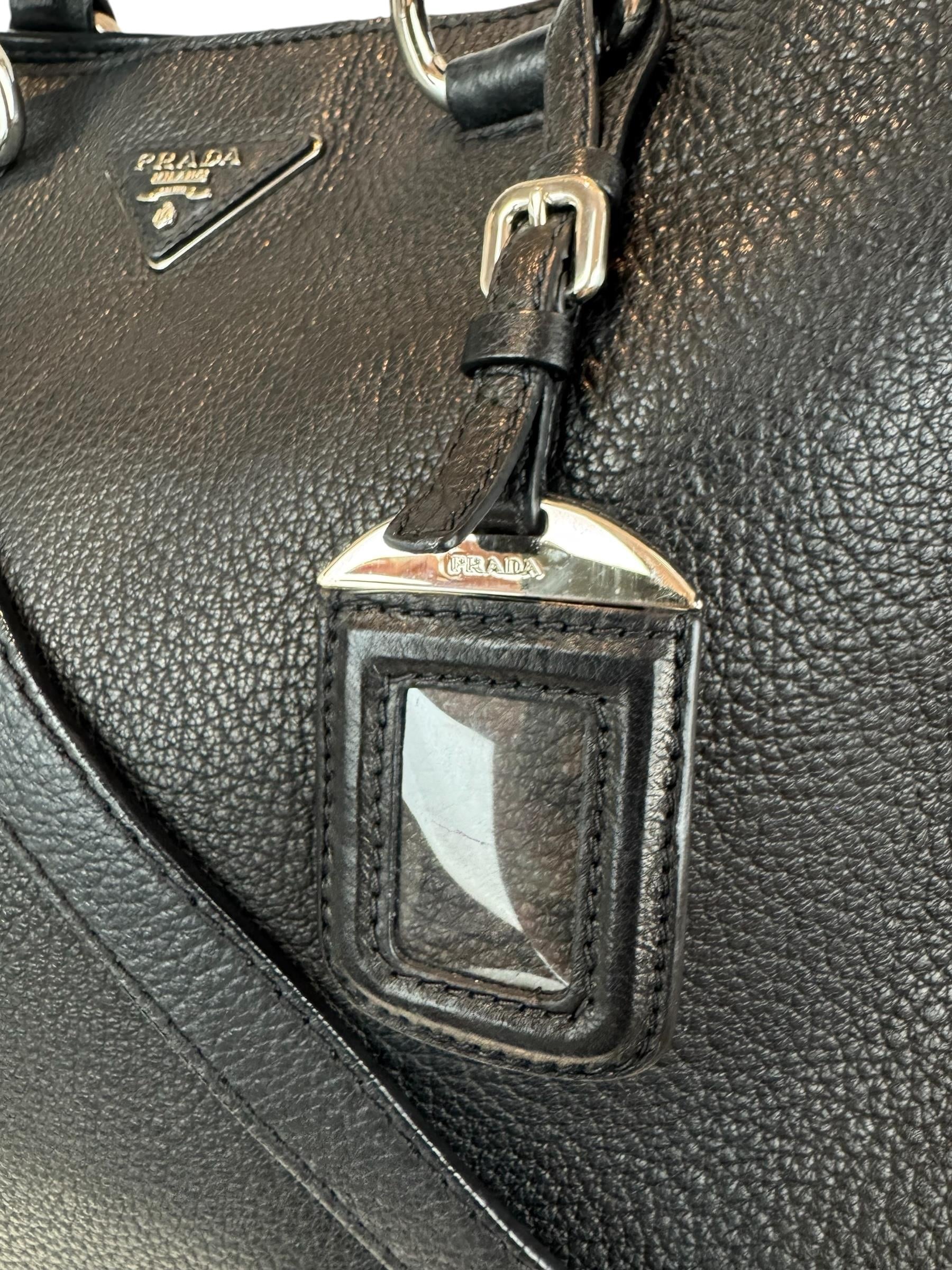PRADA LEATHER BLACK TOTE BAG