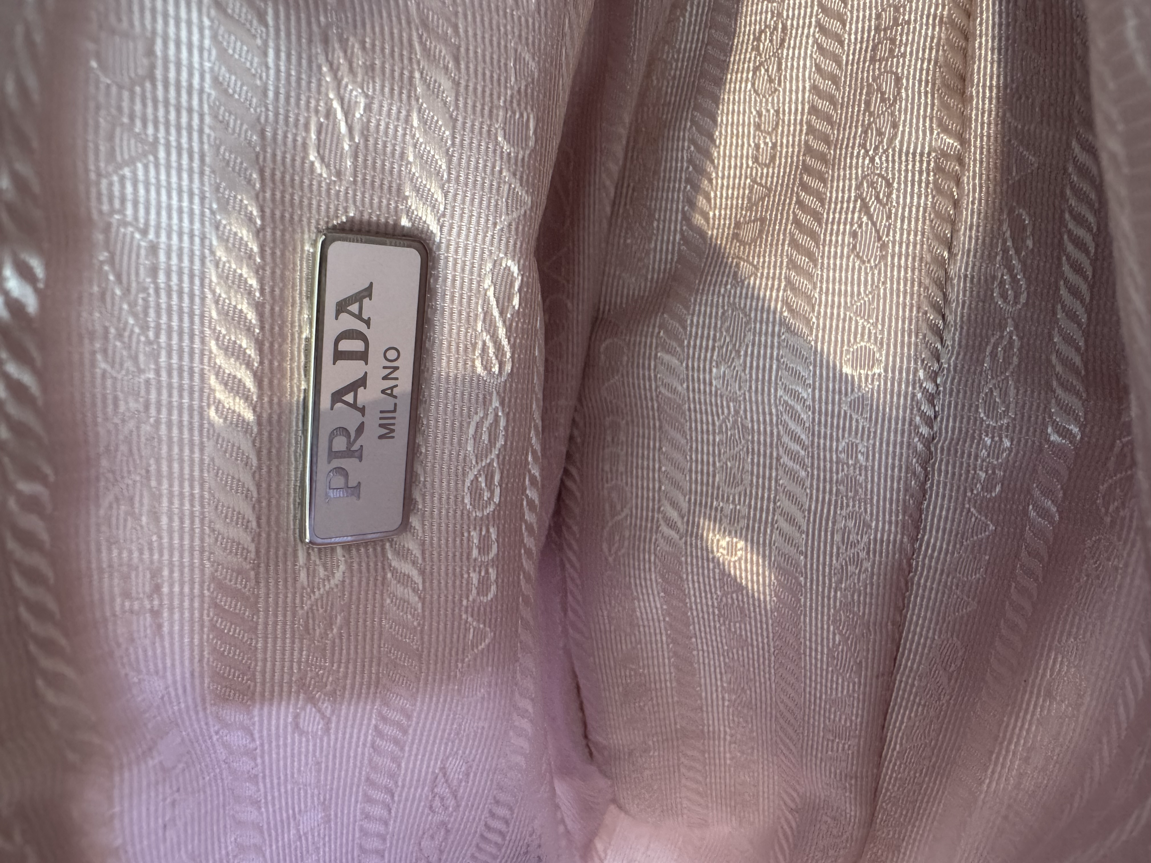 PRADA PINK RE EDITION 2000 SHOULDER BAG