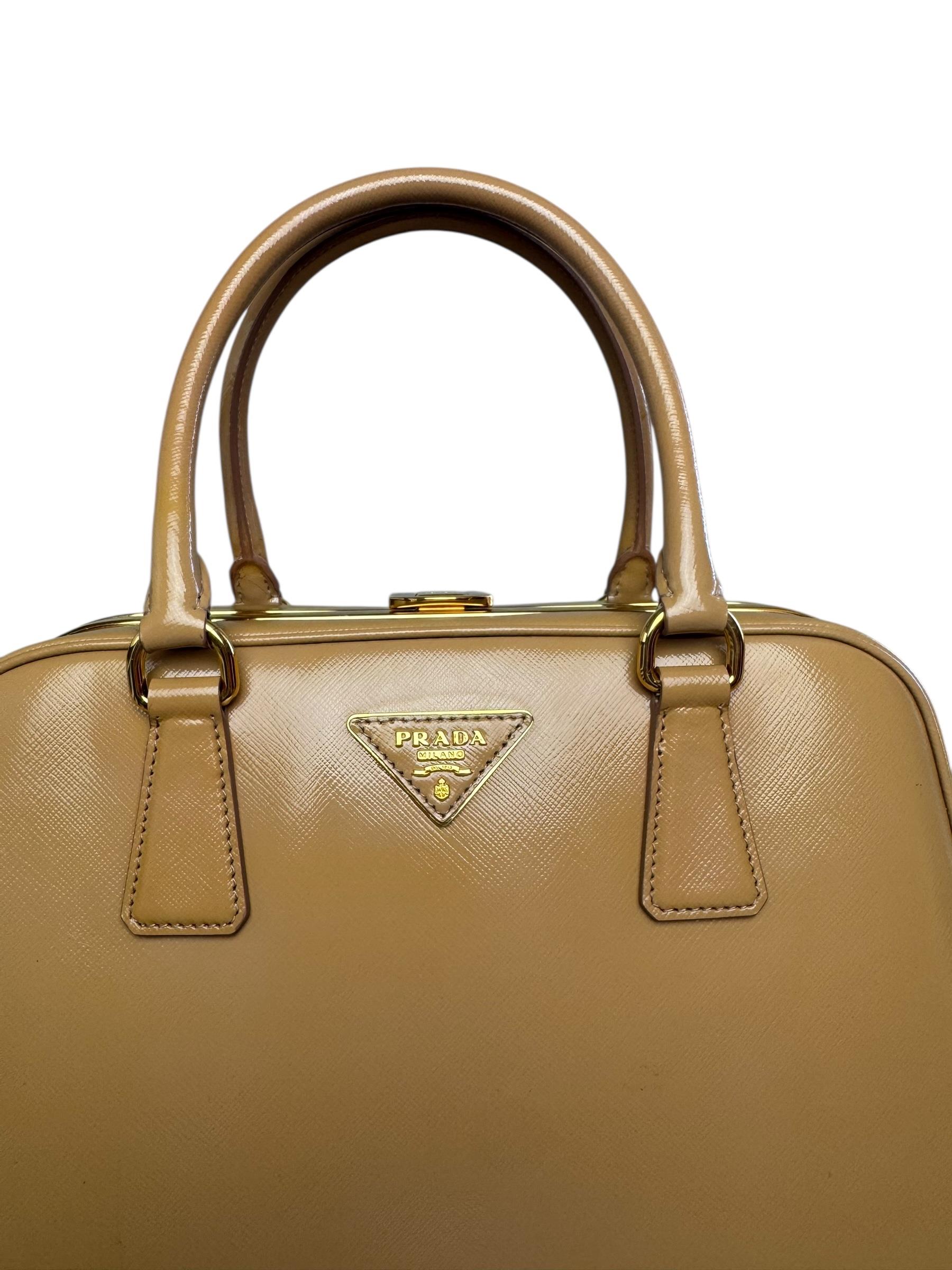 PRADA SAFFIANO VENICE LEATHER PYRAMID BAG