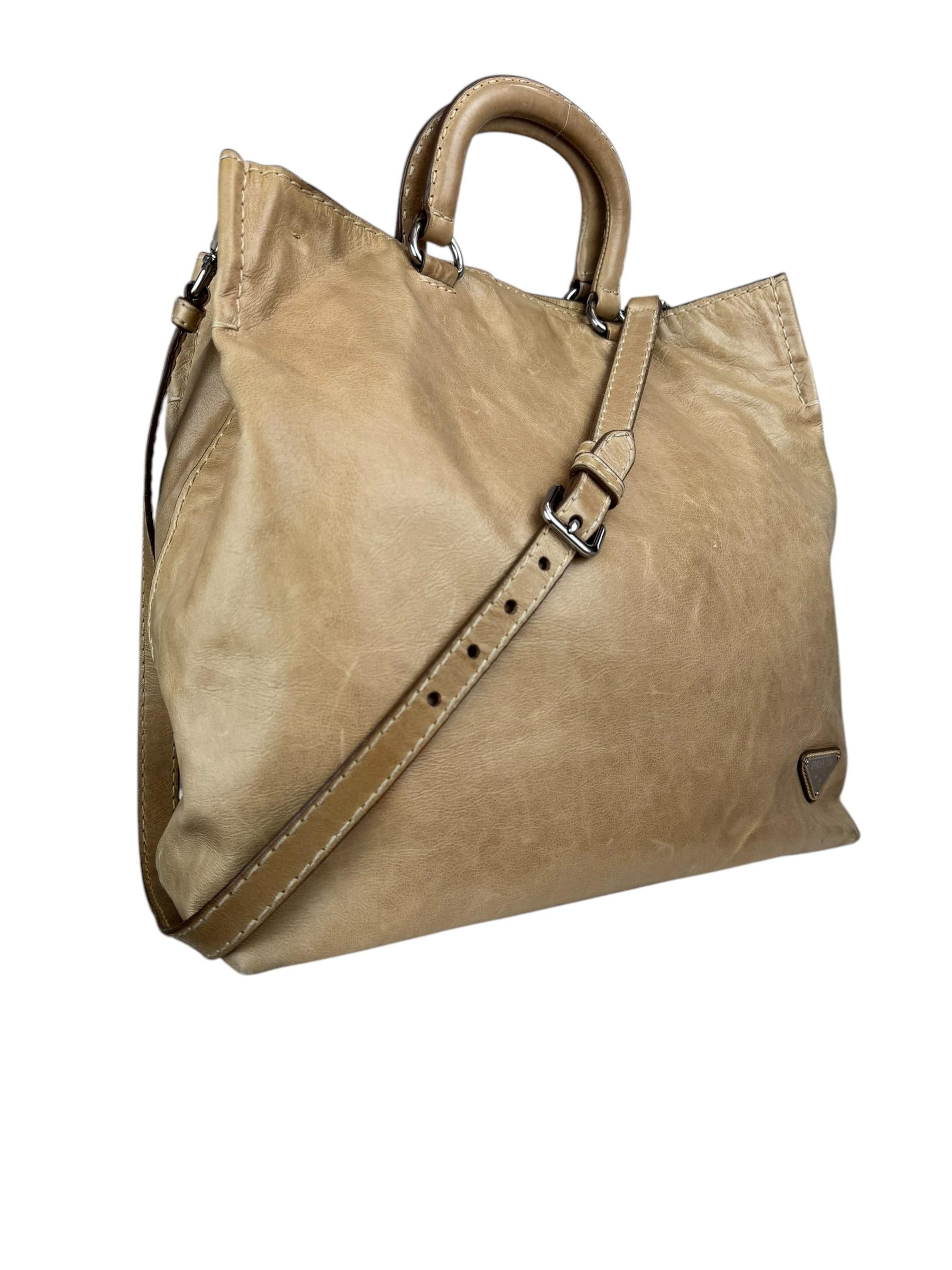 PRADA VITELLO DAINO TOTE BAG