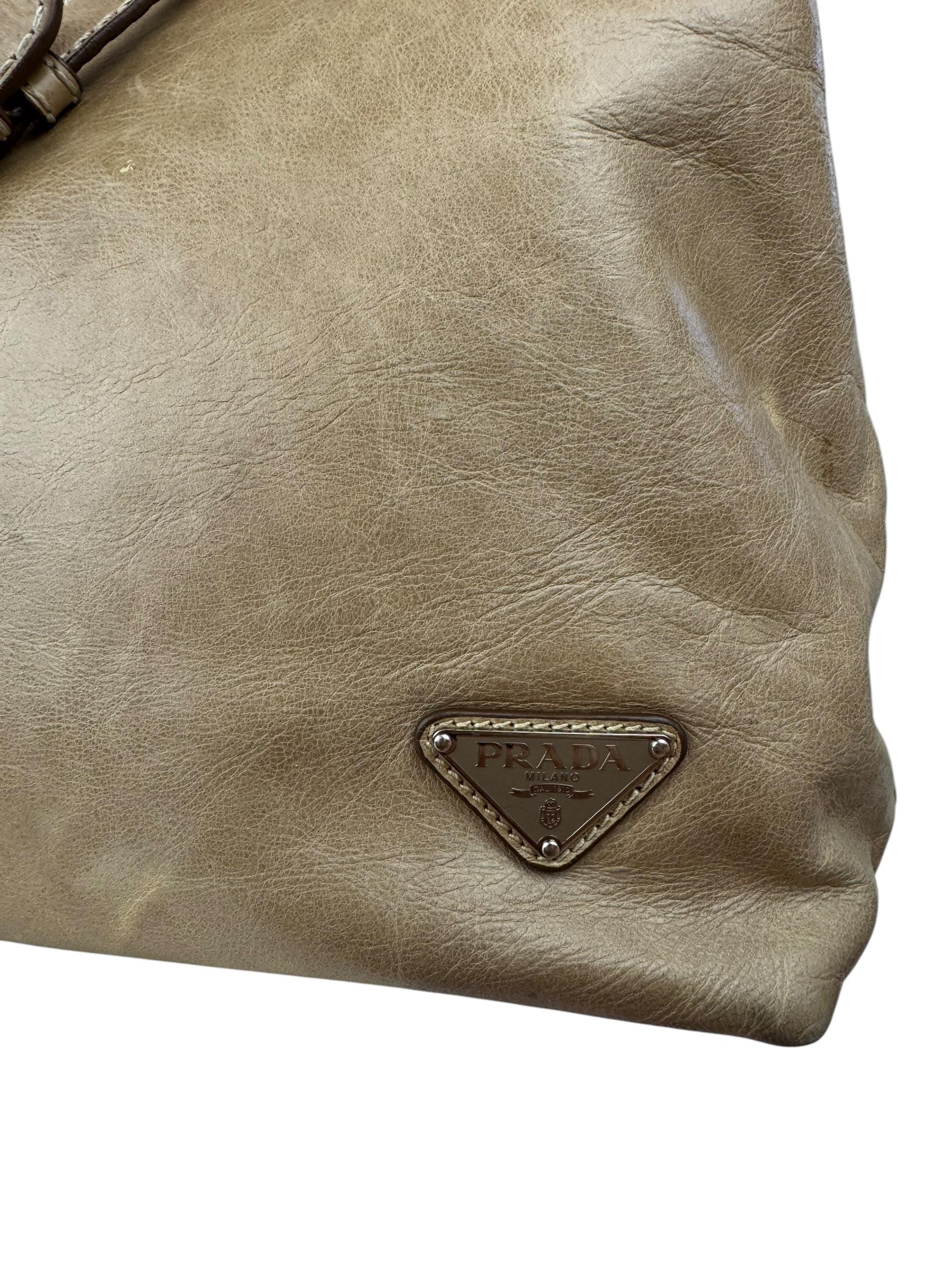 PRADA VITELLO DAINO TOTE BAG