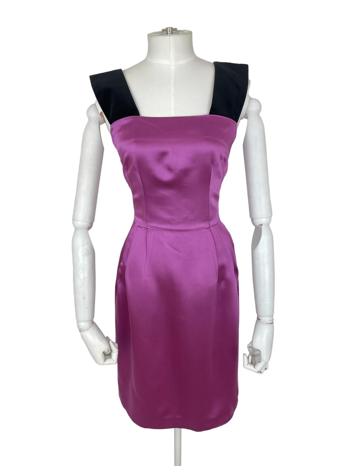 PURPLE DRESS