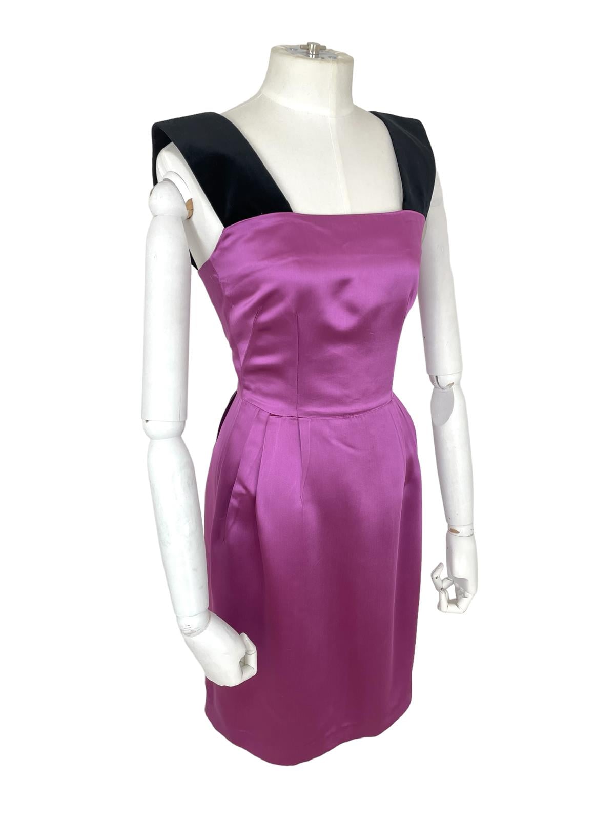 PURPLE DRESS