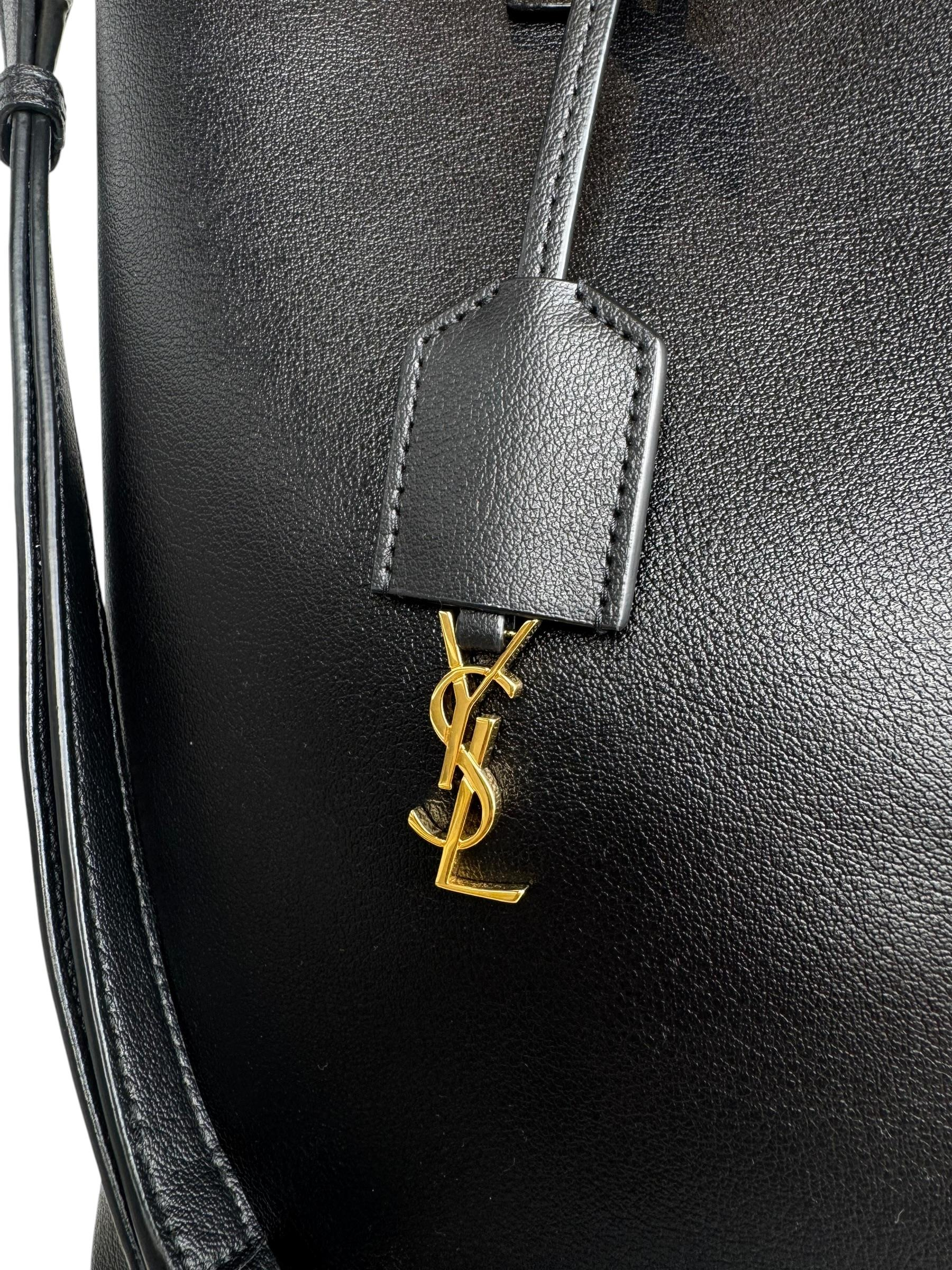 (REZEERVEDIR)SAINT LAURENT TOTE SHOPPING
