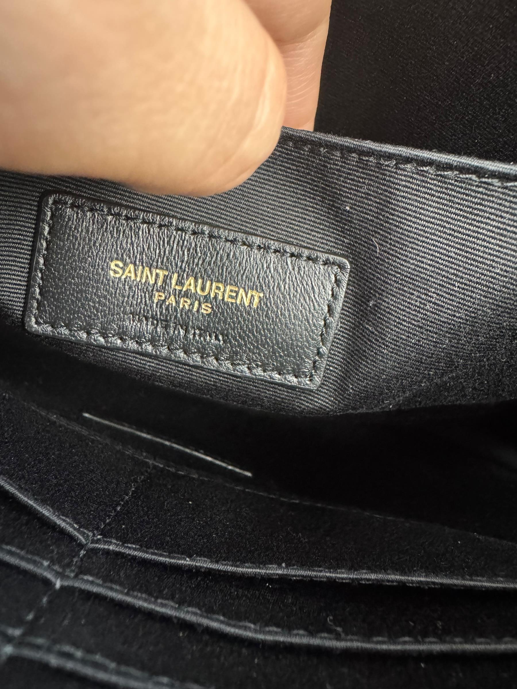 SAINT LAURENT BLACK LEATHER CLUTCH 