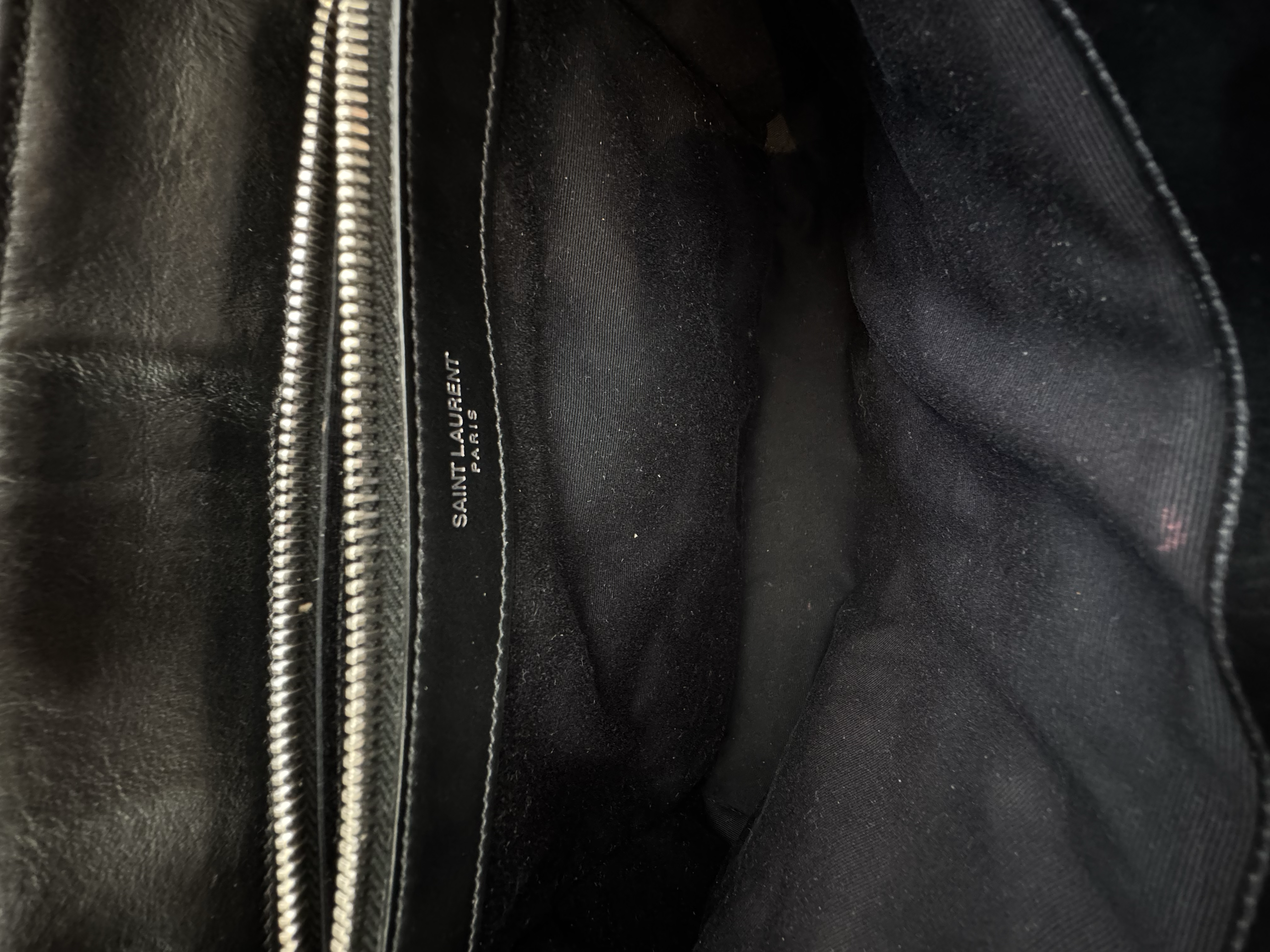 SAINT LAURENT BLACK LOU LOU SHOULDER BAG 
