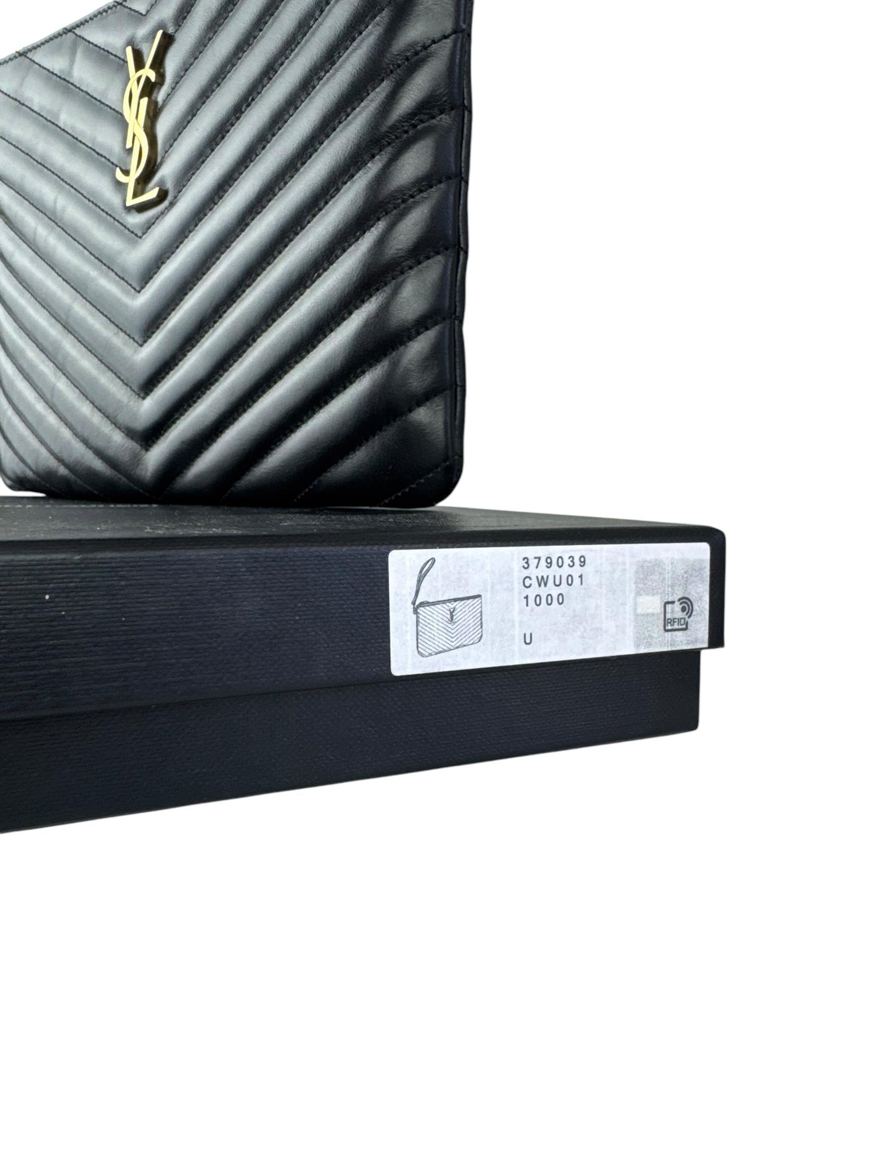 SAINT LAURENT BLACKMATELASSE POUCH 