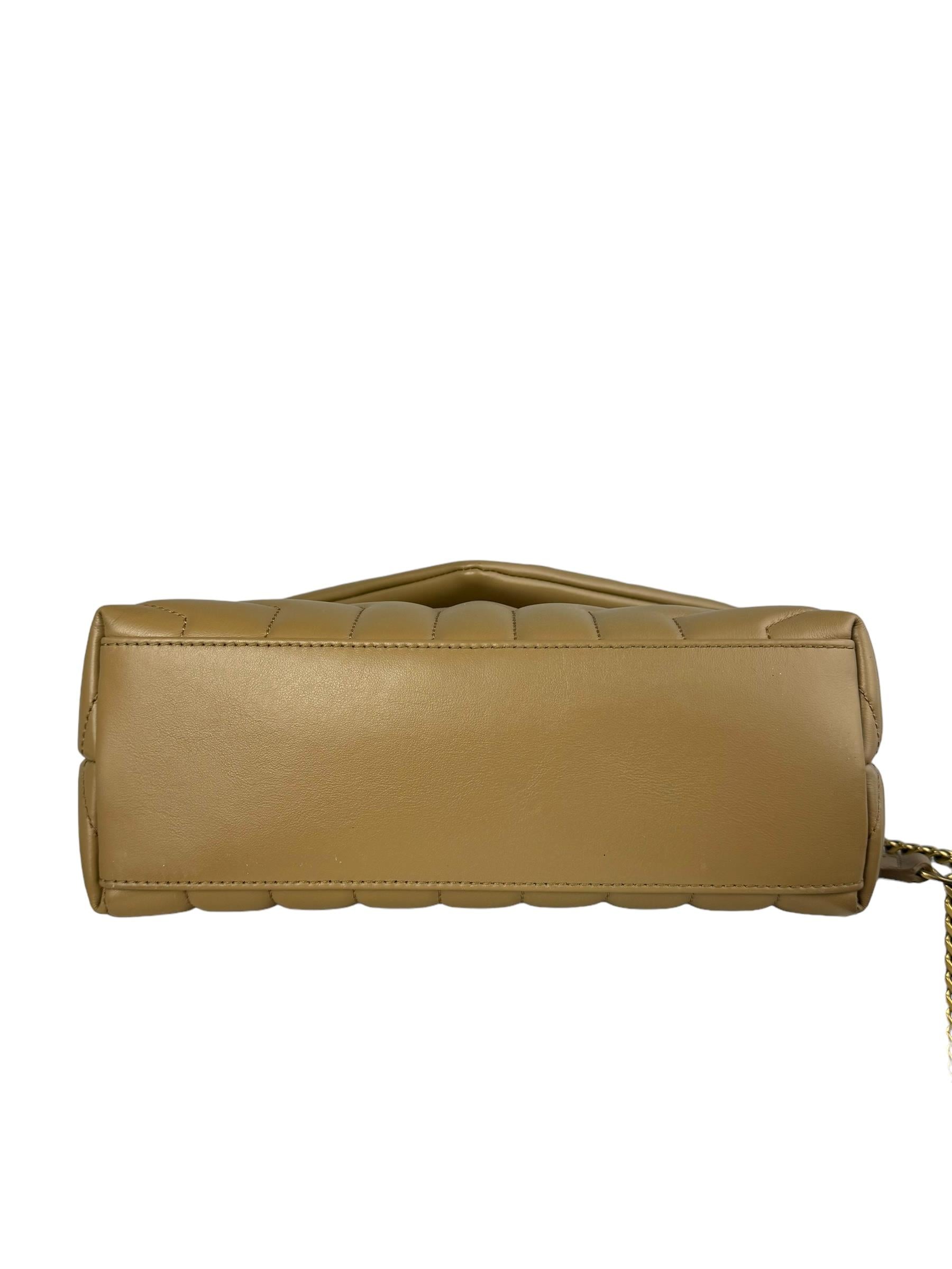 SAINT LAURENT SMALL LOULOU BAG